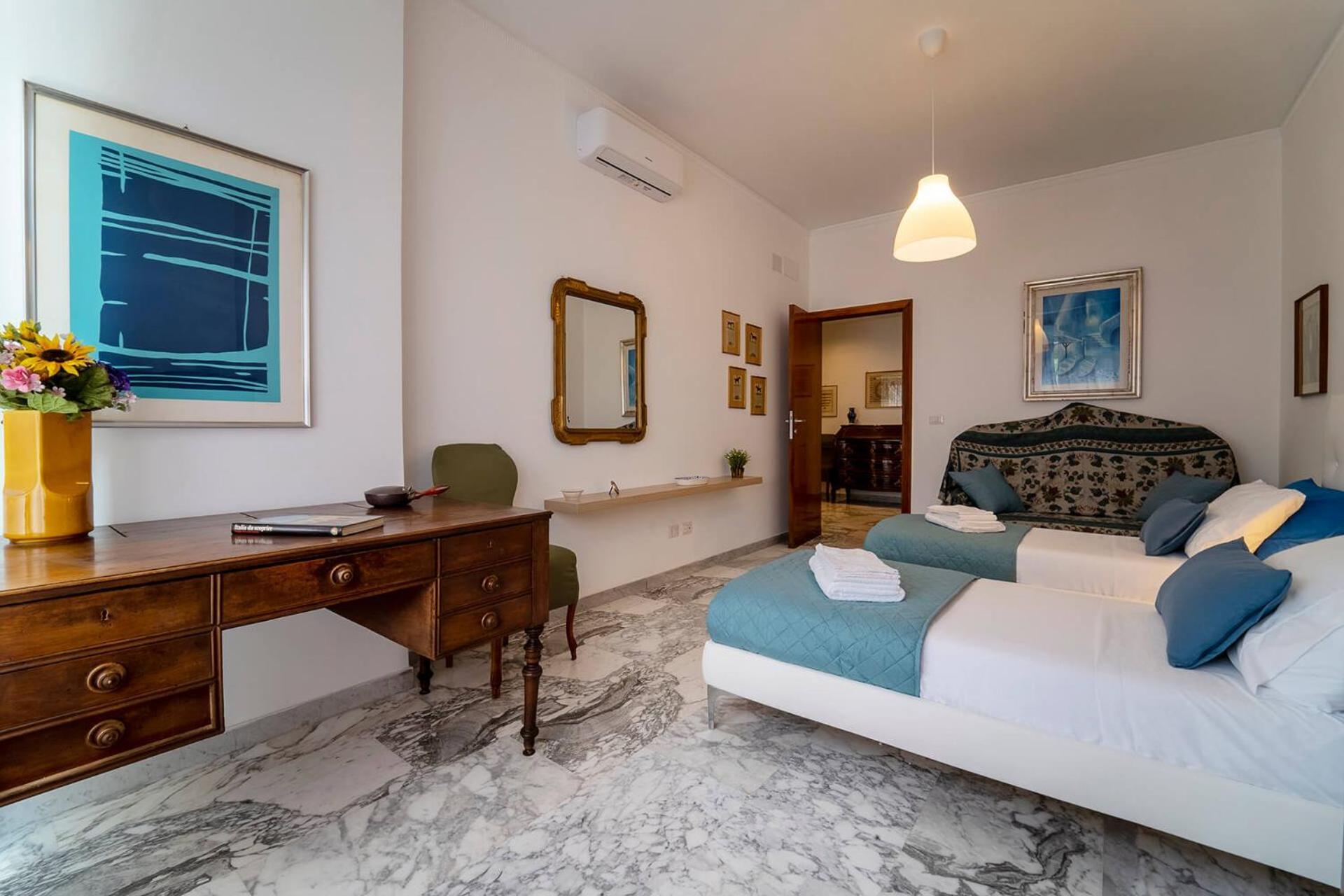 Casa Elena, 15 Minutes Walking Distance To St.peter's Church Rome