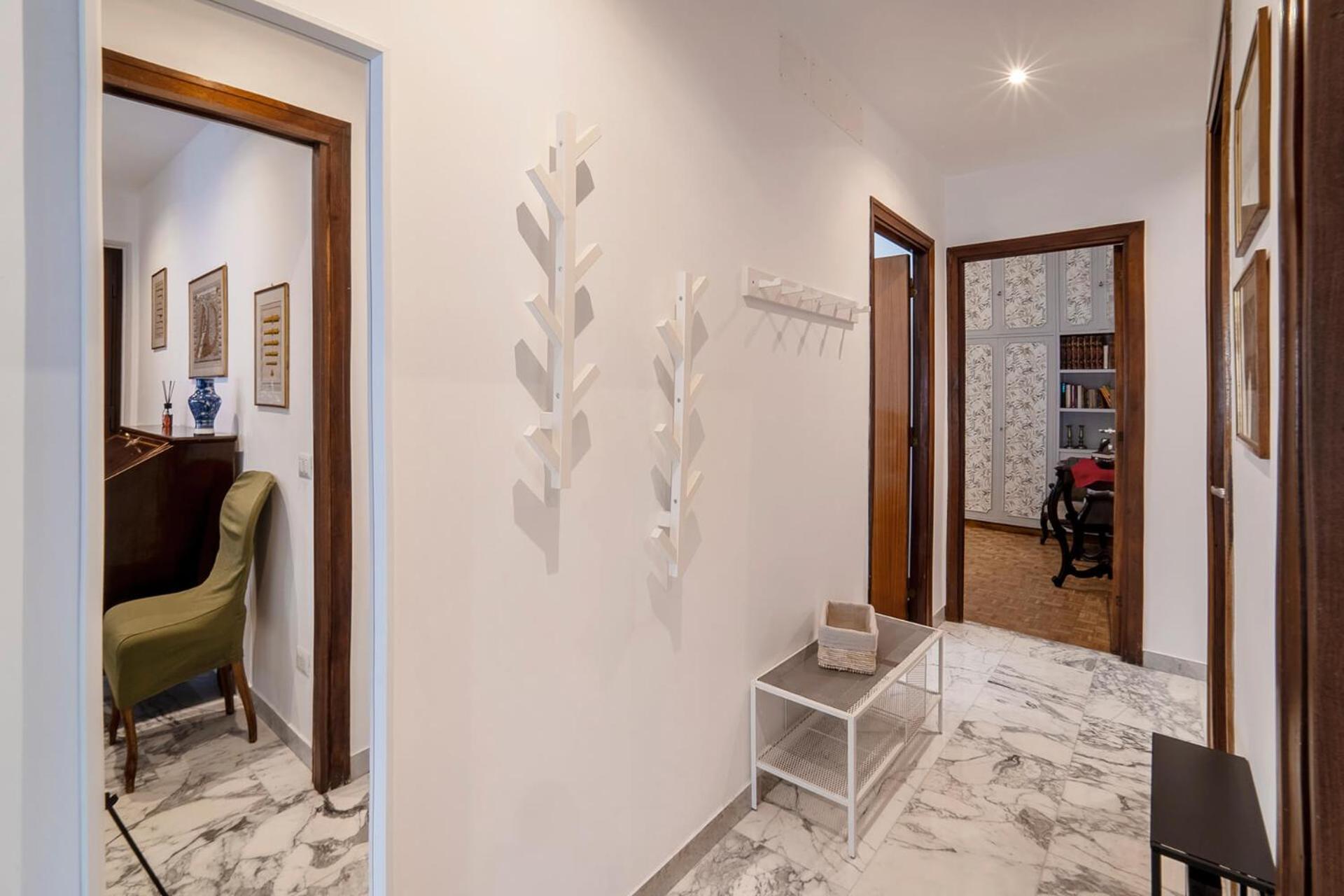 Apartment Casa Elena, 15 Minutes Walking Distance To St.peter's Church *