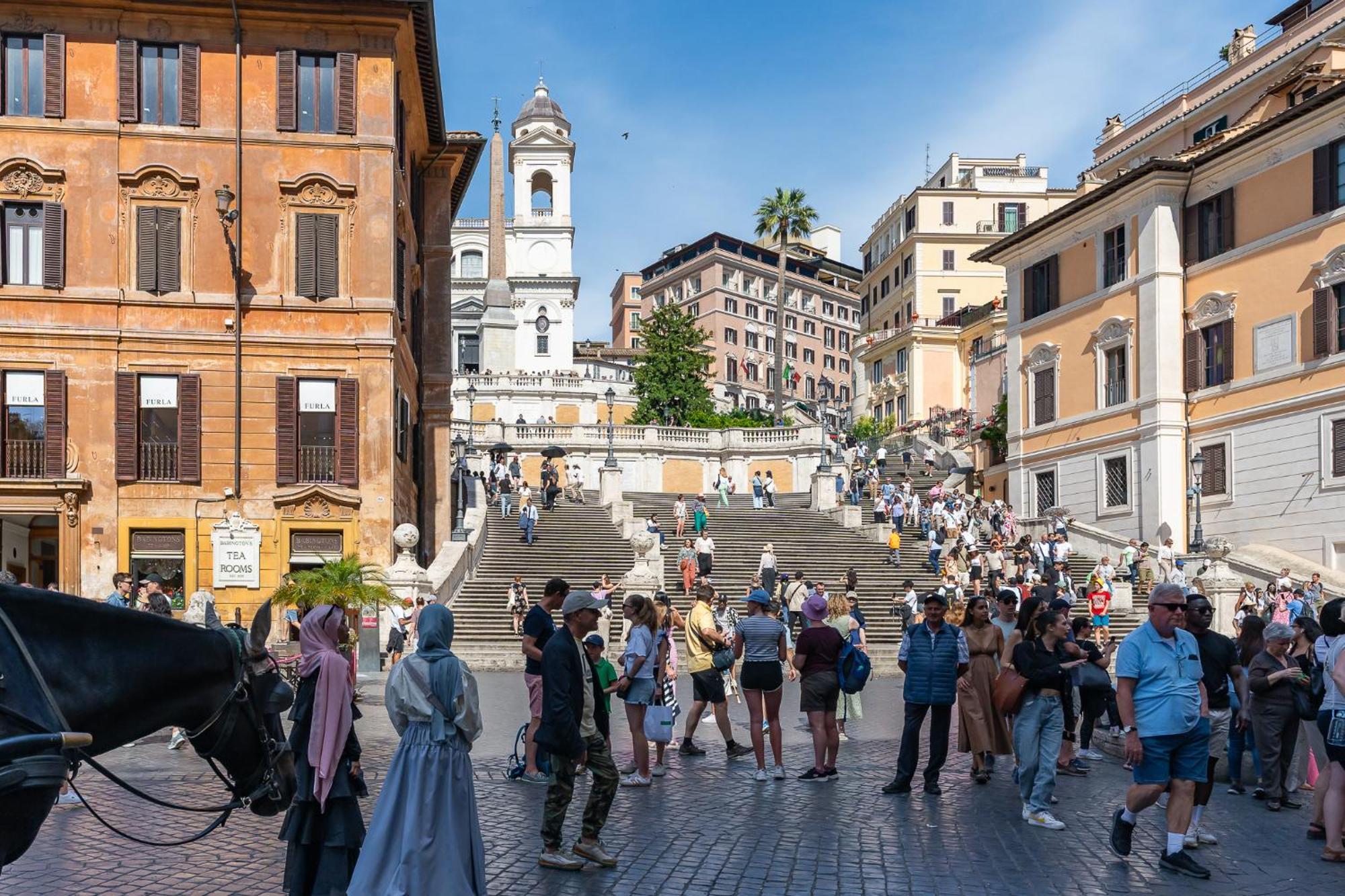 Decimo Meridio- At Spanish Steps- Guest house Rome
