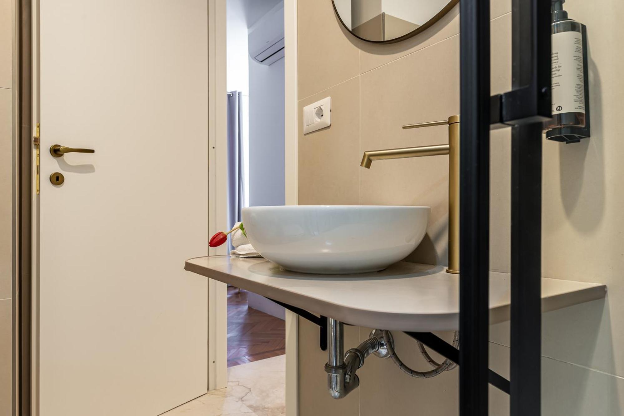 Guest house Decimo Meridio- At Spanish Steps- Rome