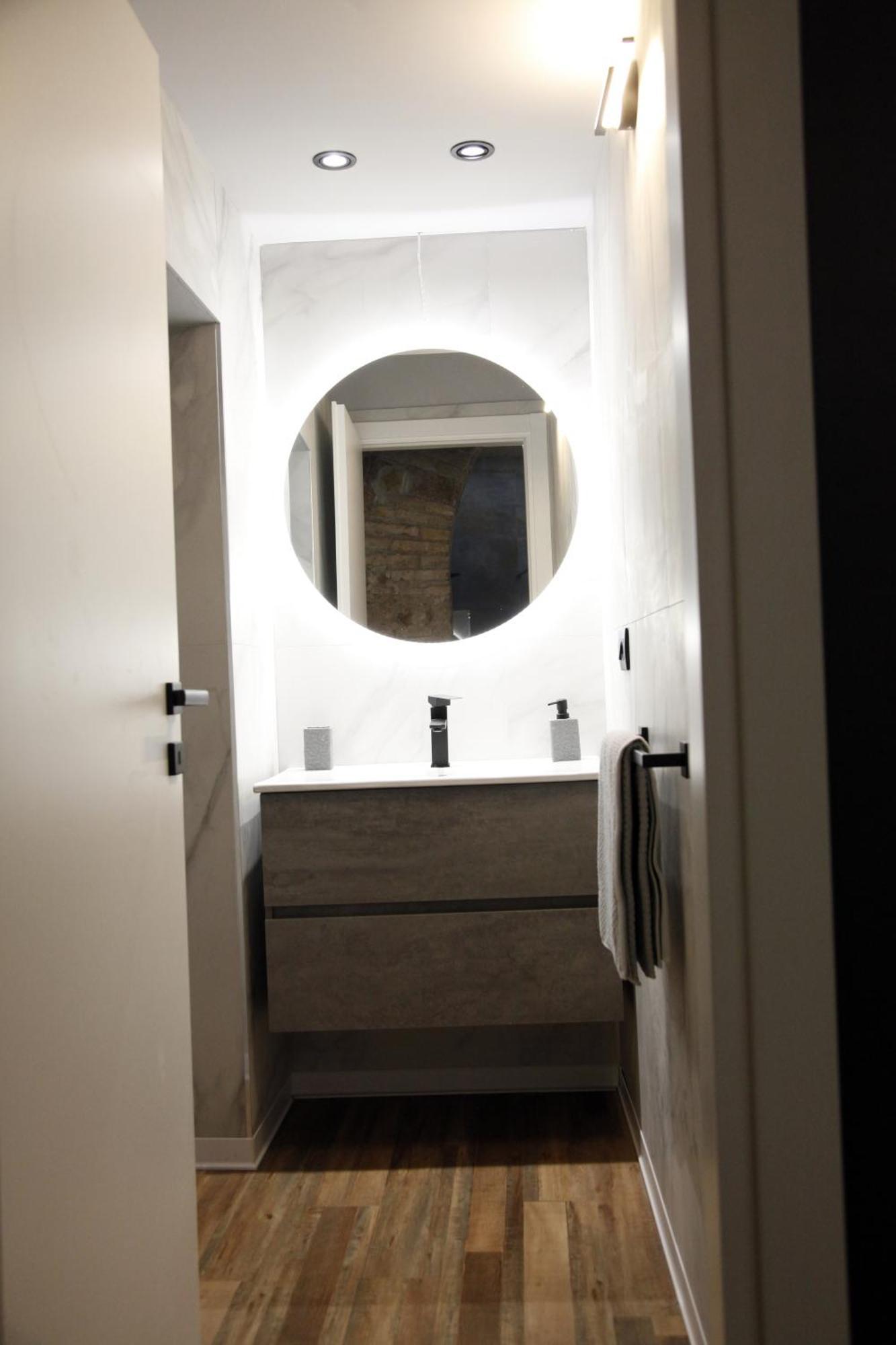 Unique Trastevere Apartment Rome