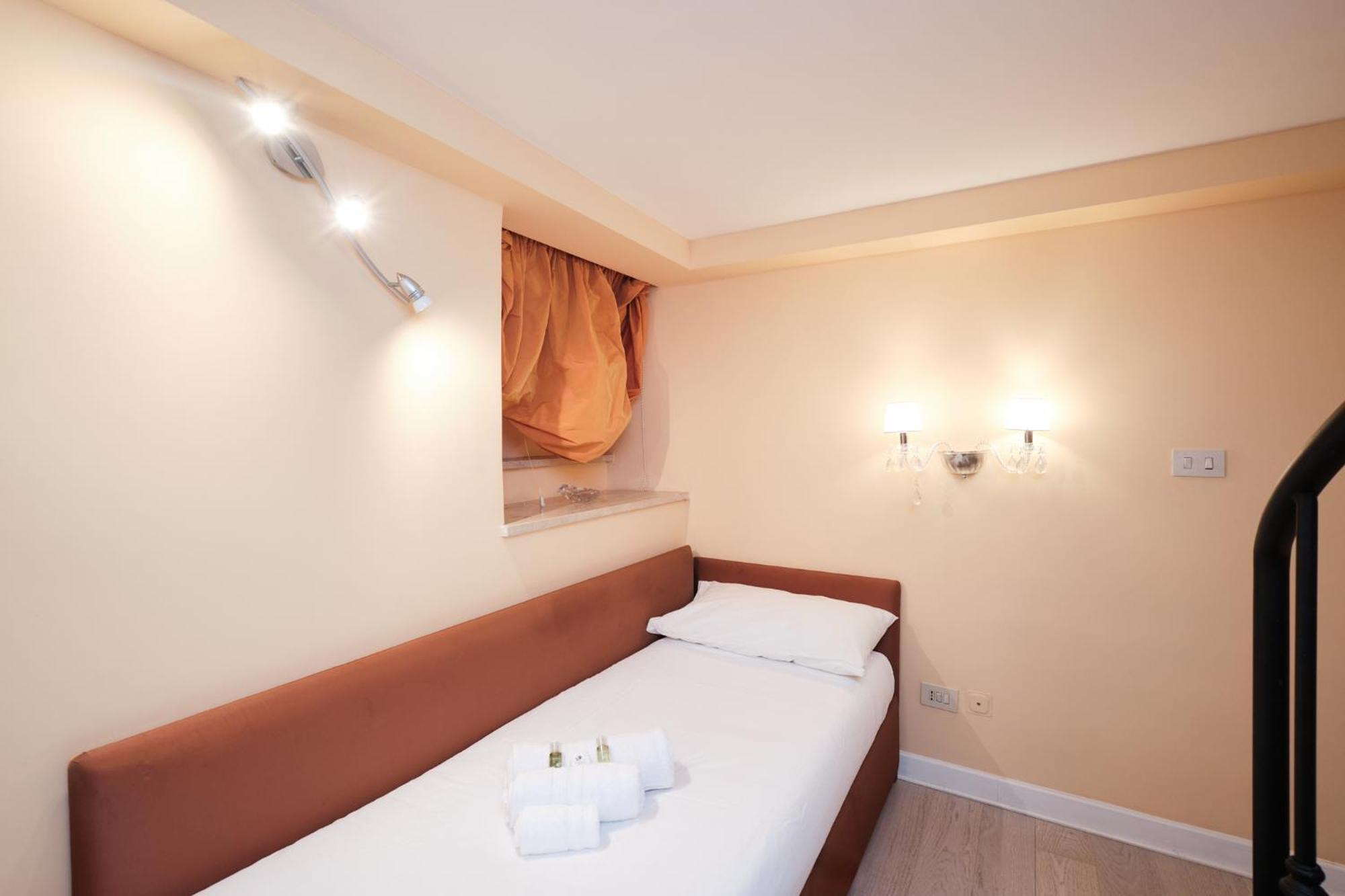 Luxury In Piazza Di Spagna Rome