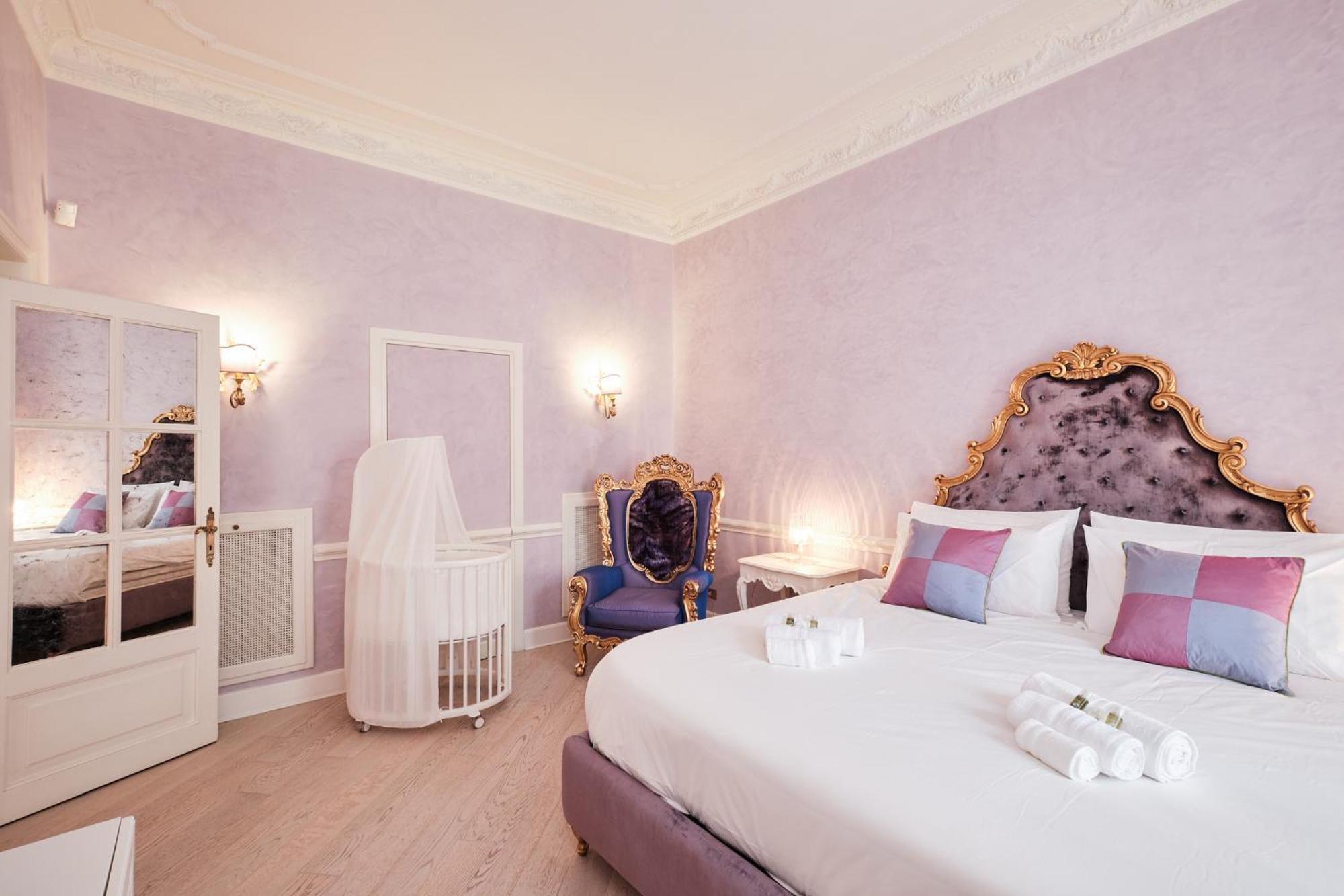 Luxury In Piazza Di Spagna