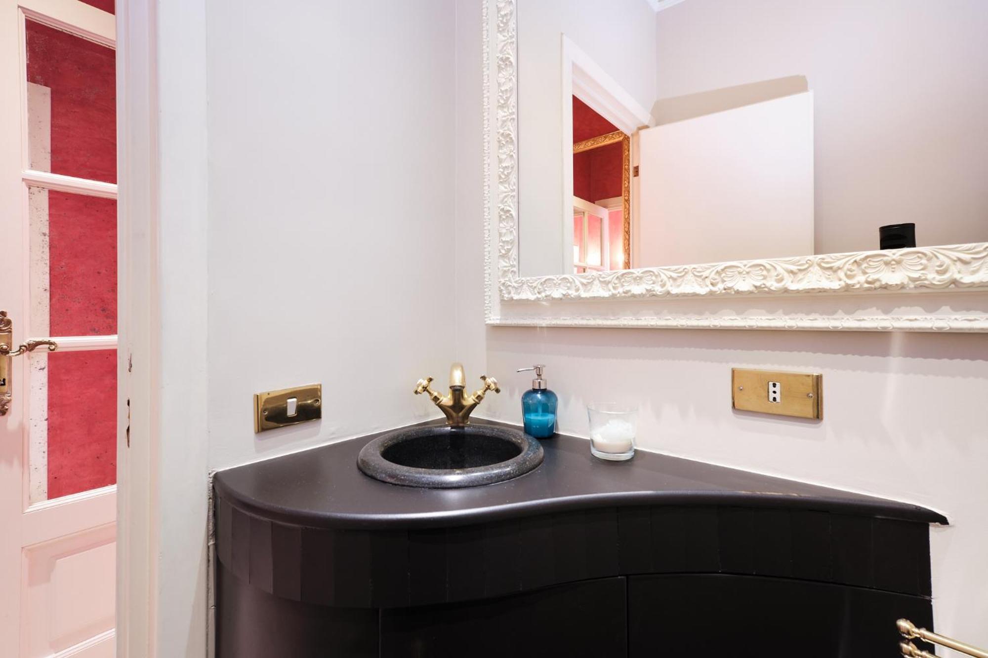 Apartment Luxury In Piazza Di Spagna