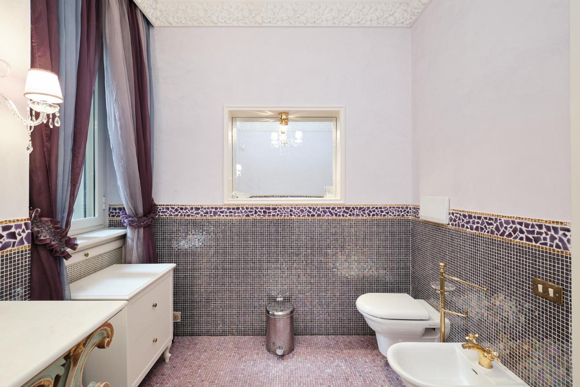 Luxury In Piazza Di Spagna Apartment