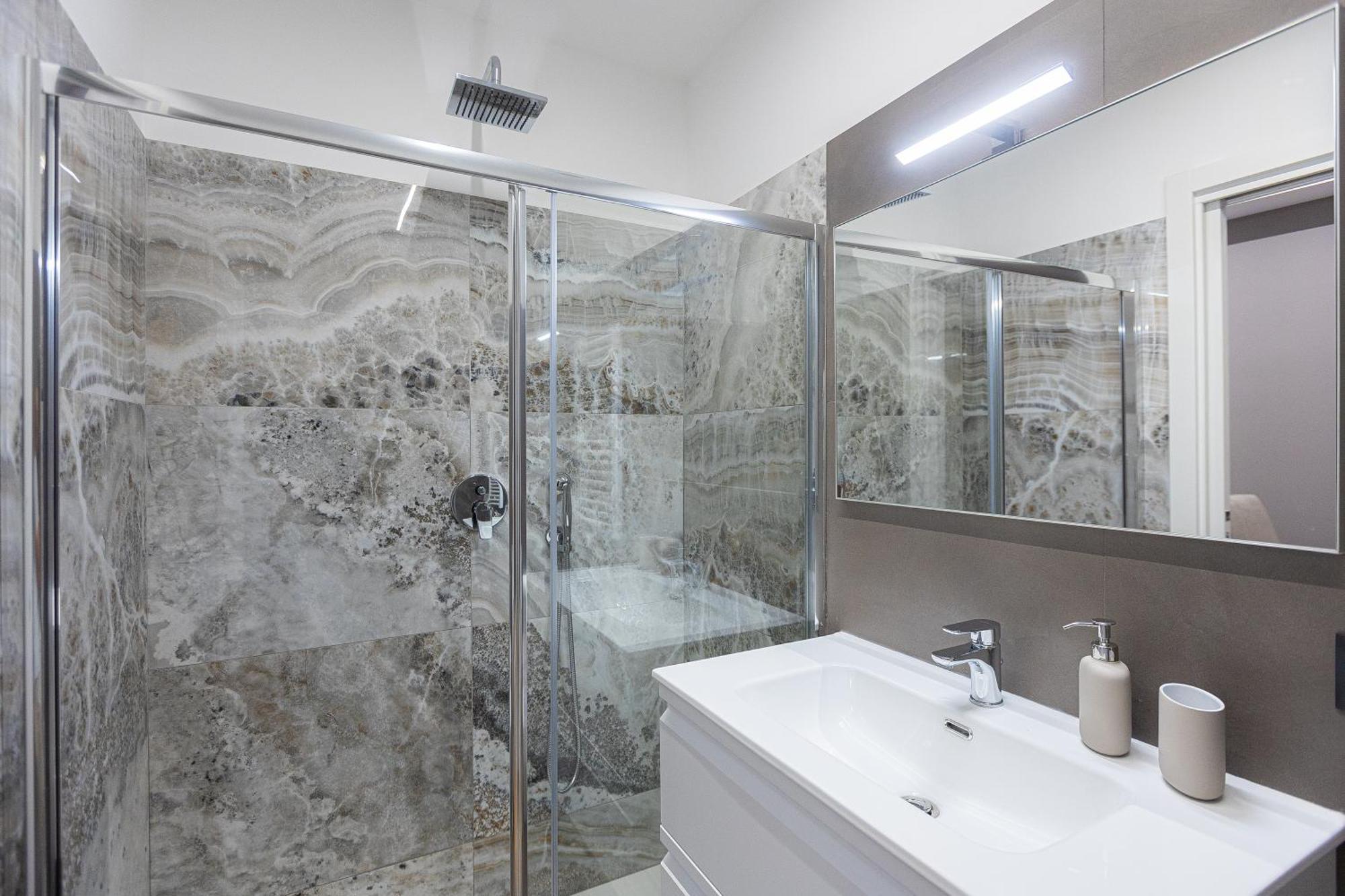 Apartment Luxury Coronari