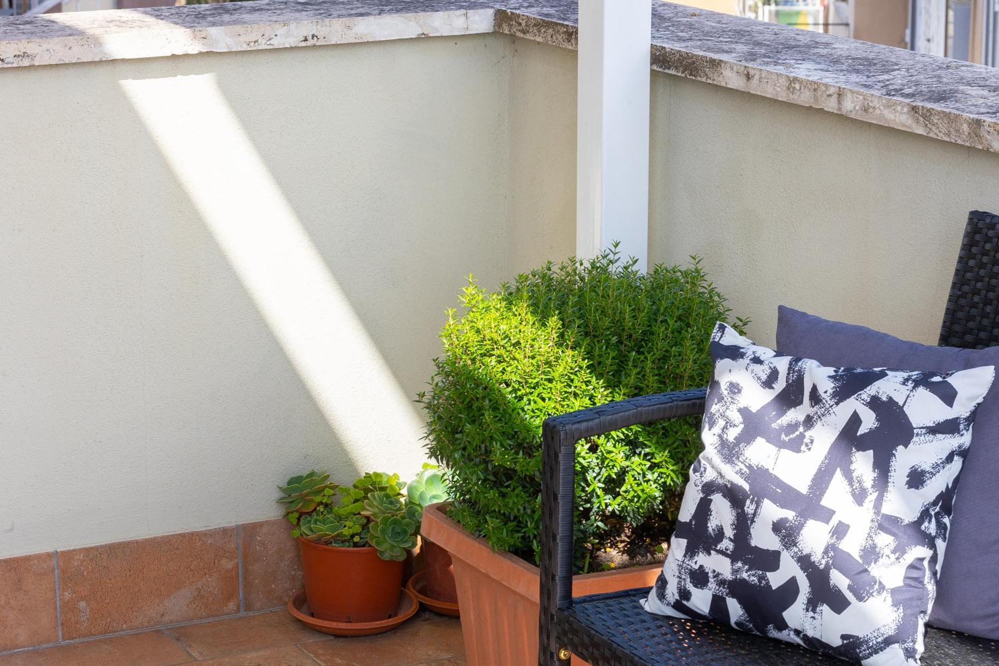Saint Peter View Penthouse By In Apartment *