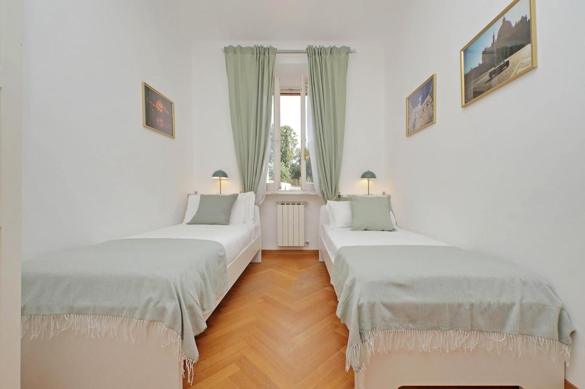 Apartment Ych-comfortable 2 Bedrooms Flat Near Colosseum Rome