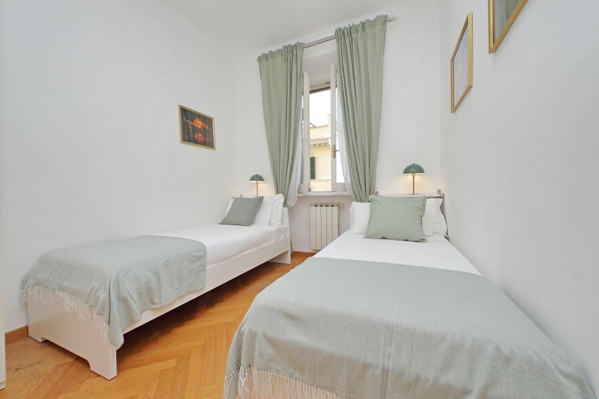 Apartment Ych-comfortable 2 Bedrooms Flat Near Colosseum Rome