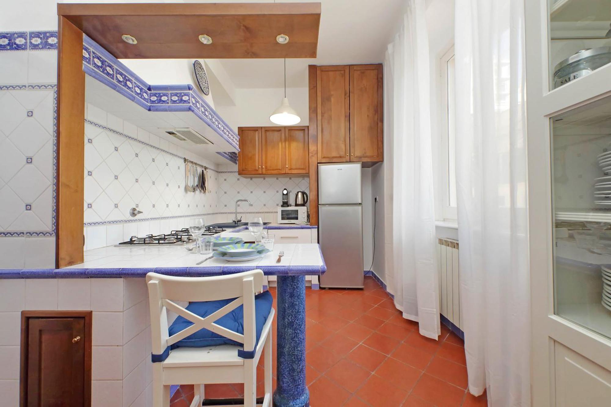 Ych-comfortable 2 Bedrooms Flat Near Colosseum *