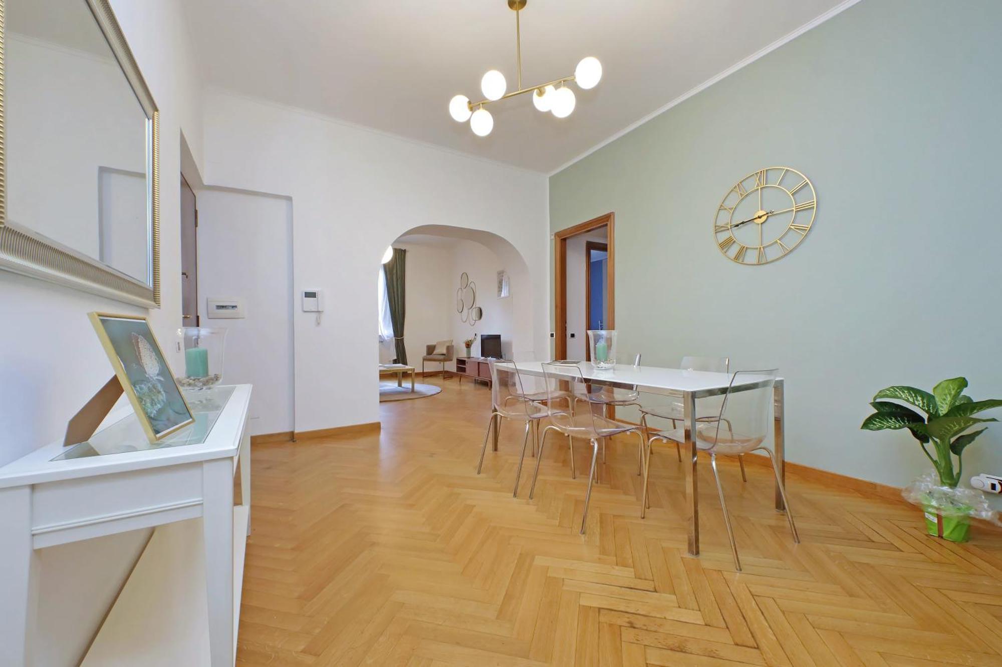 Ych-comfortable 2 Bedrooms Flat Near Colosseum Apartment *