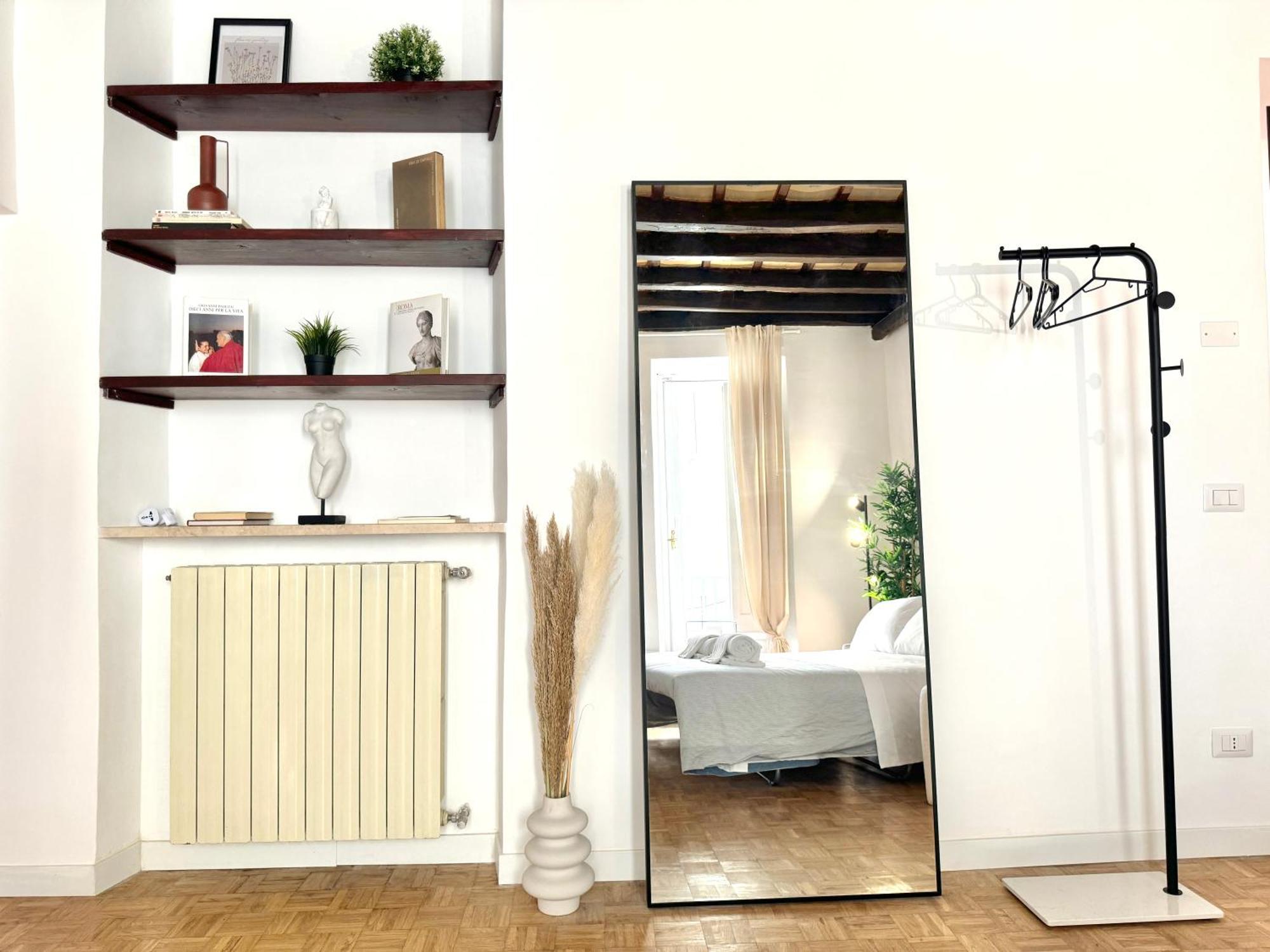 Luxury Historic Center Apartment Rome