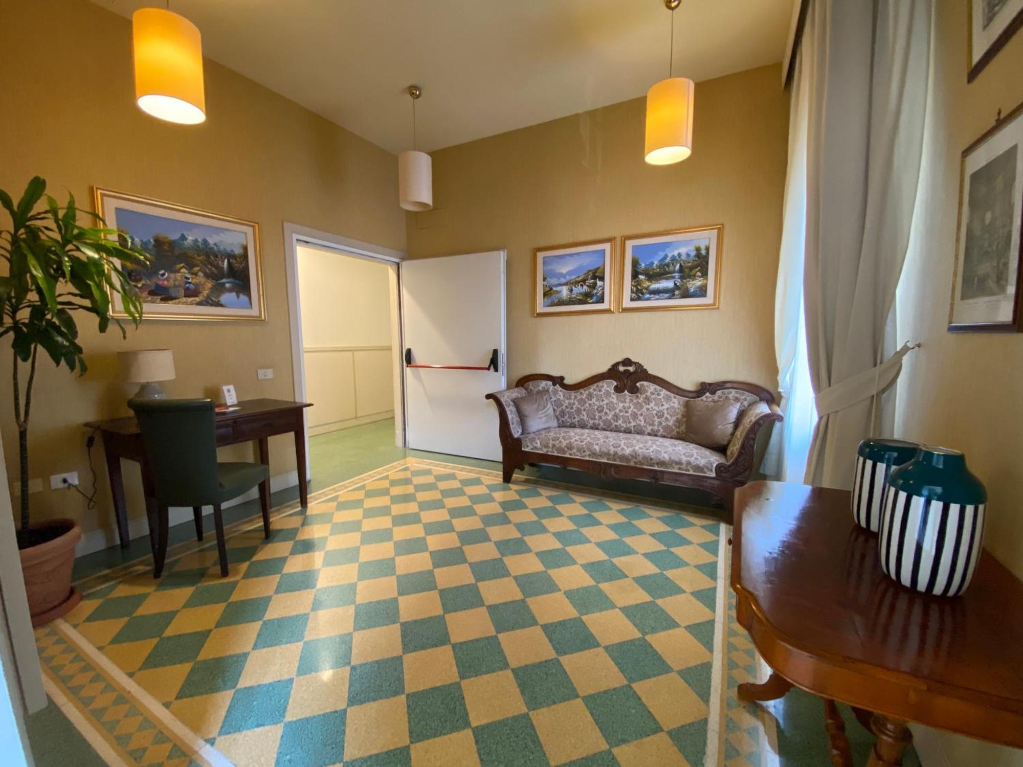 Hotel Basilica Rome