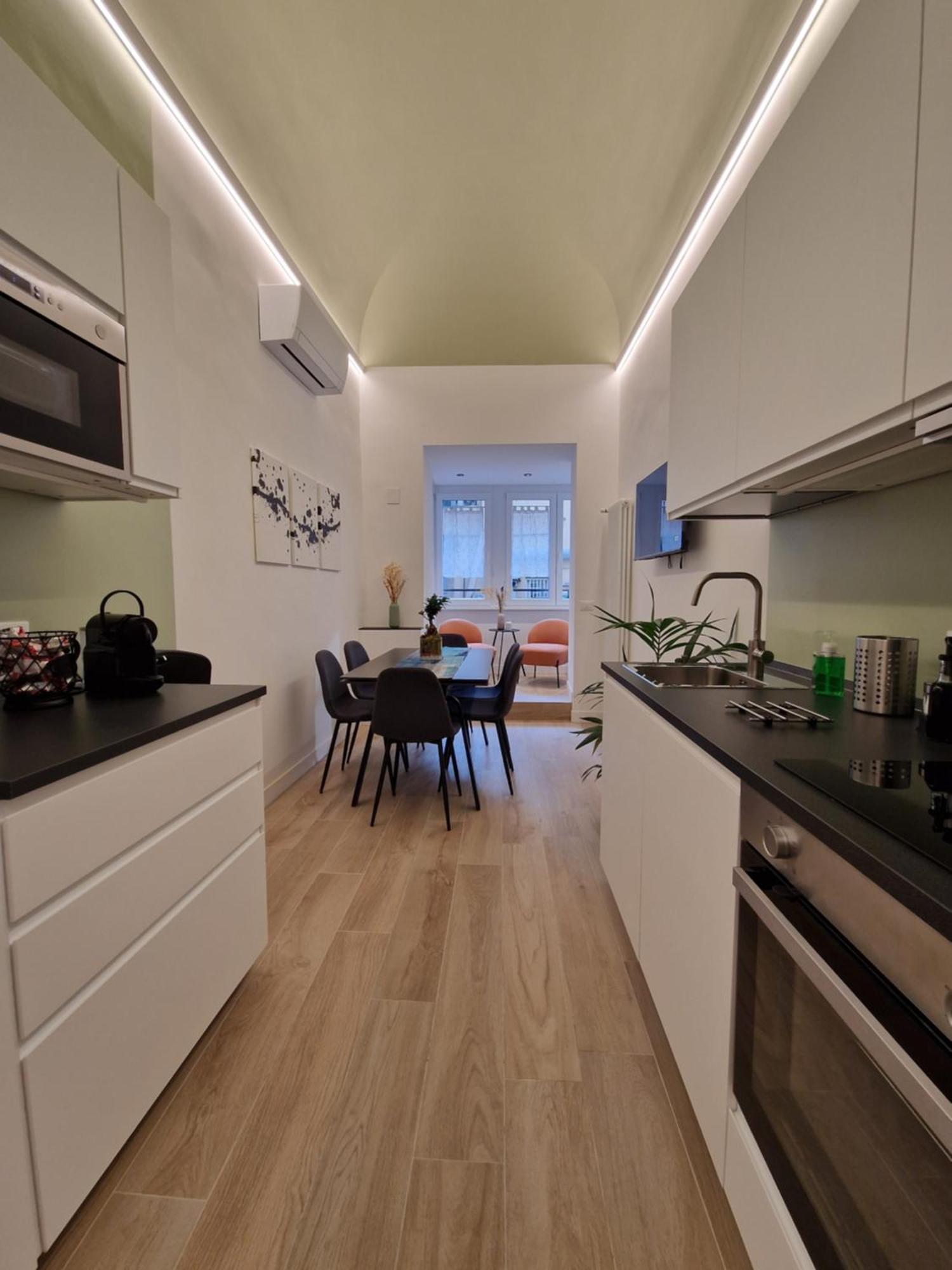 Greenfour Apartment *