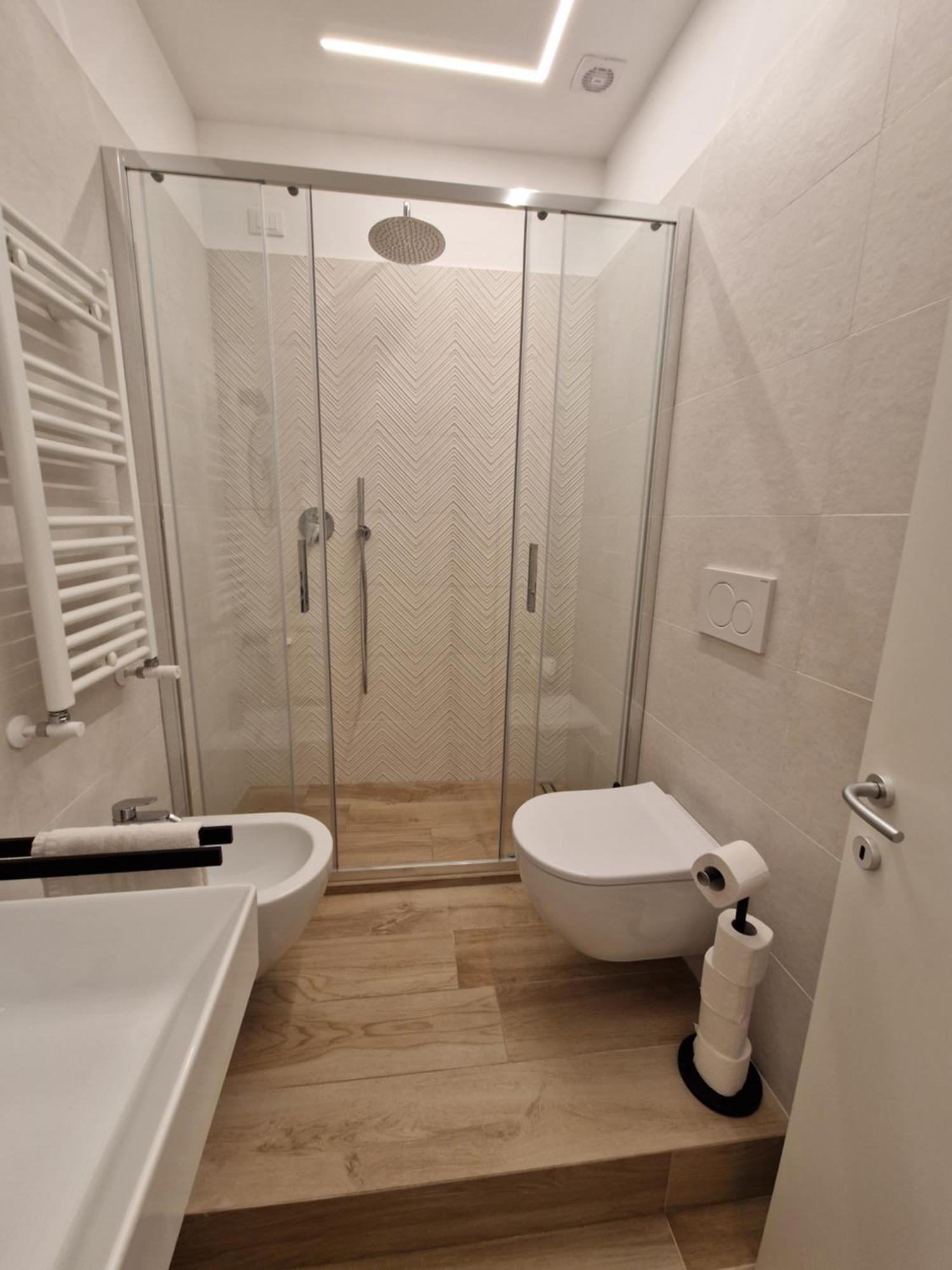 Greenfour Apartment