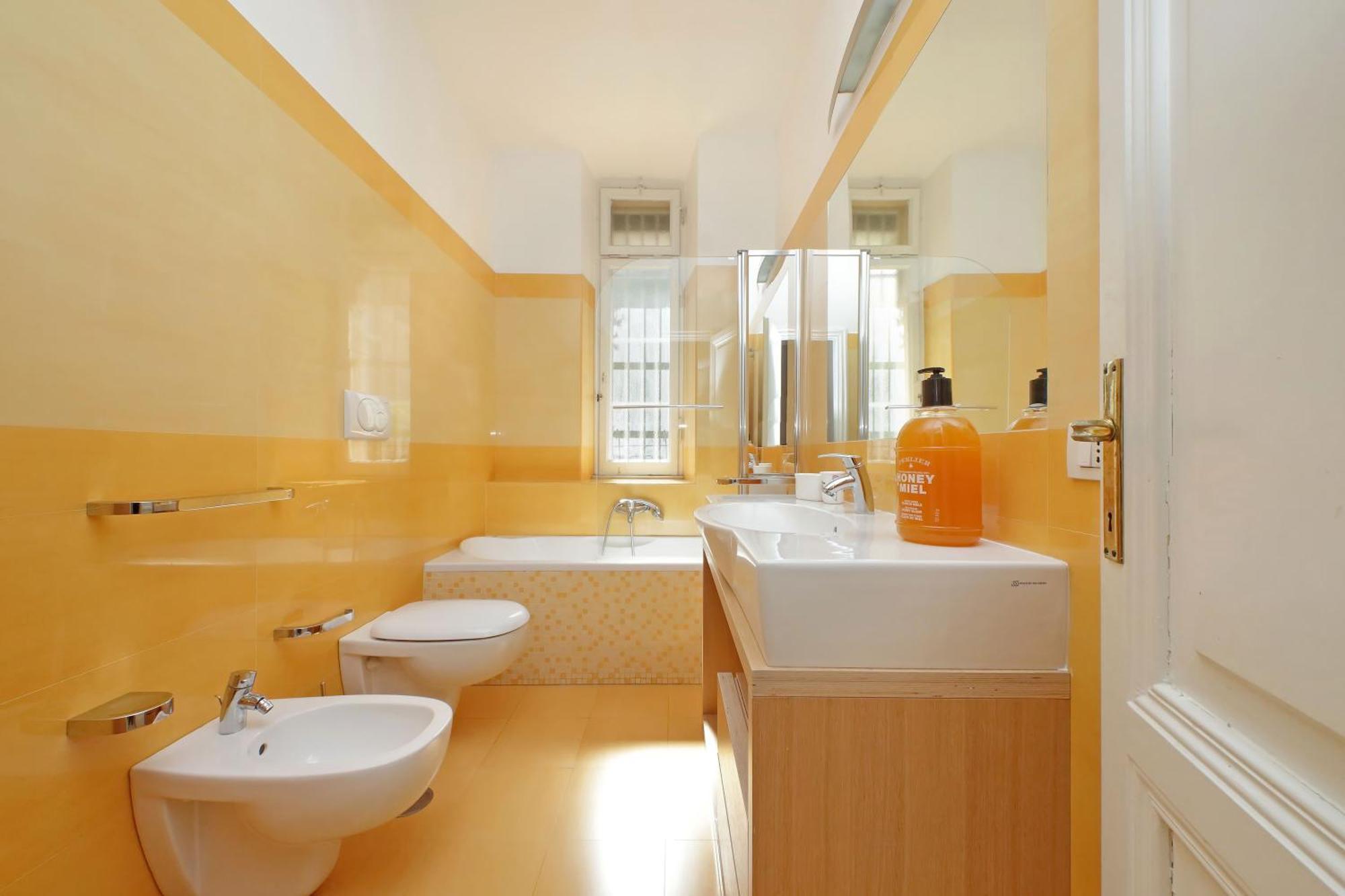 At The Vatican Ottaviano 2 Bedrooms 2 Baths Apartment Rome