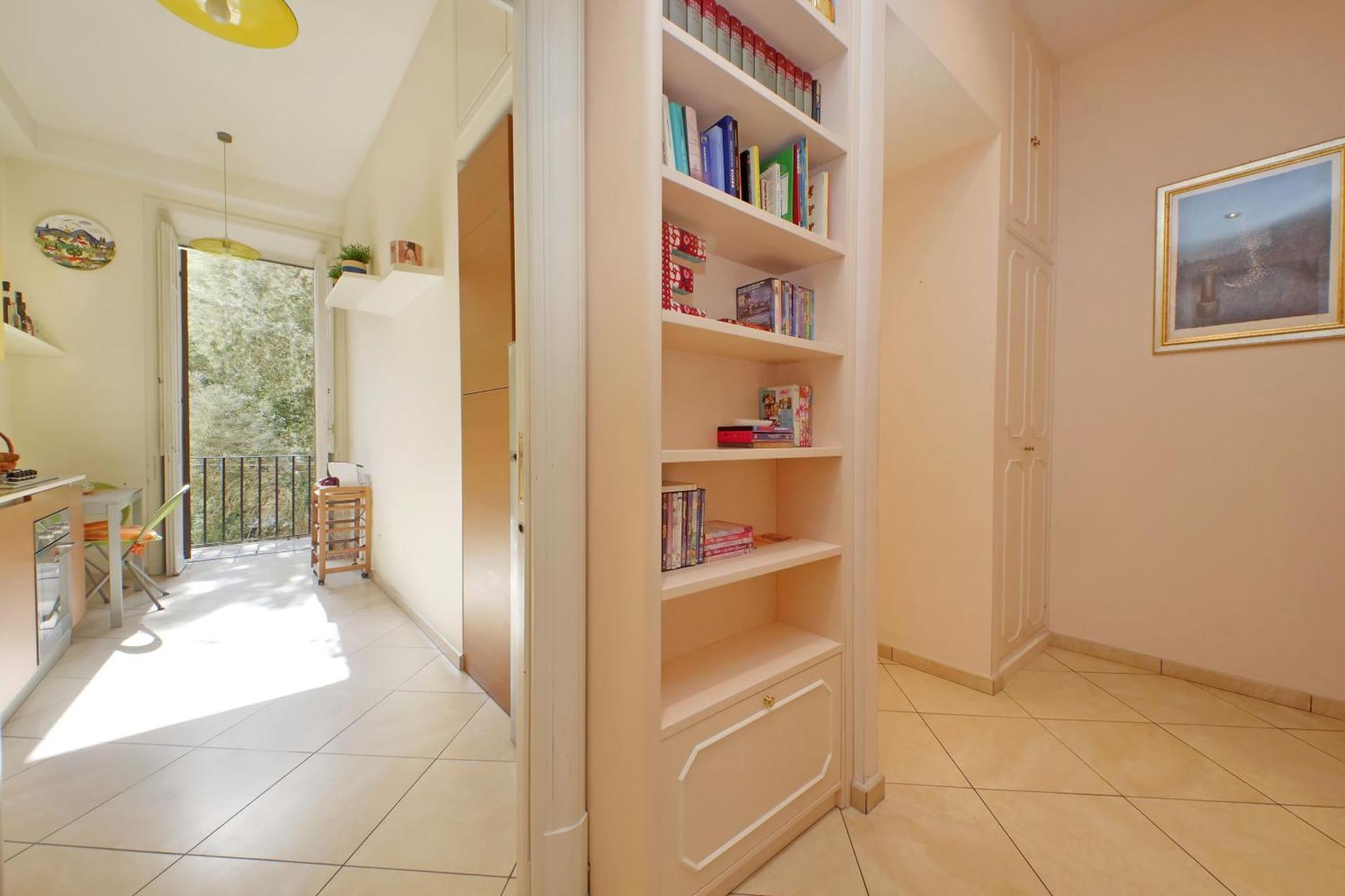 At The Vatican Ottaviano 2 Bedrooms 2 Baths Apartment Rome