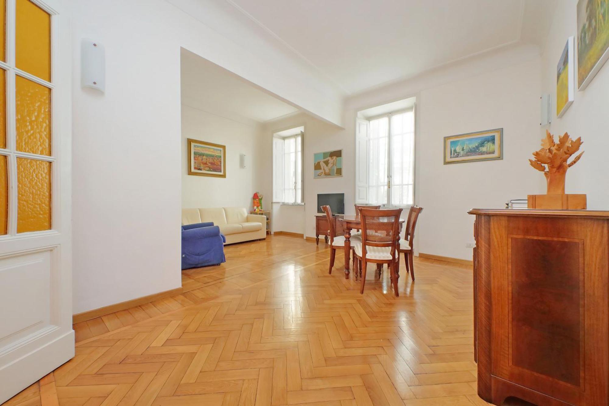 At The Vatican Ottaviano 2 Bedrooms 2 Baths Rome