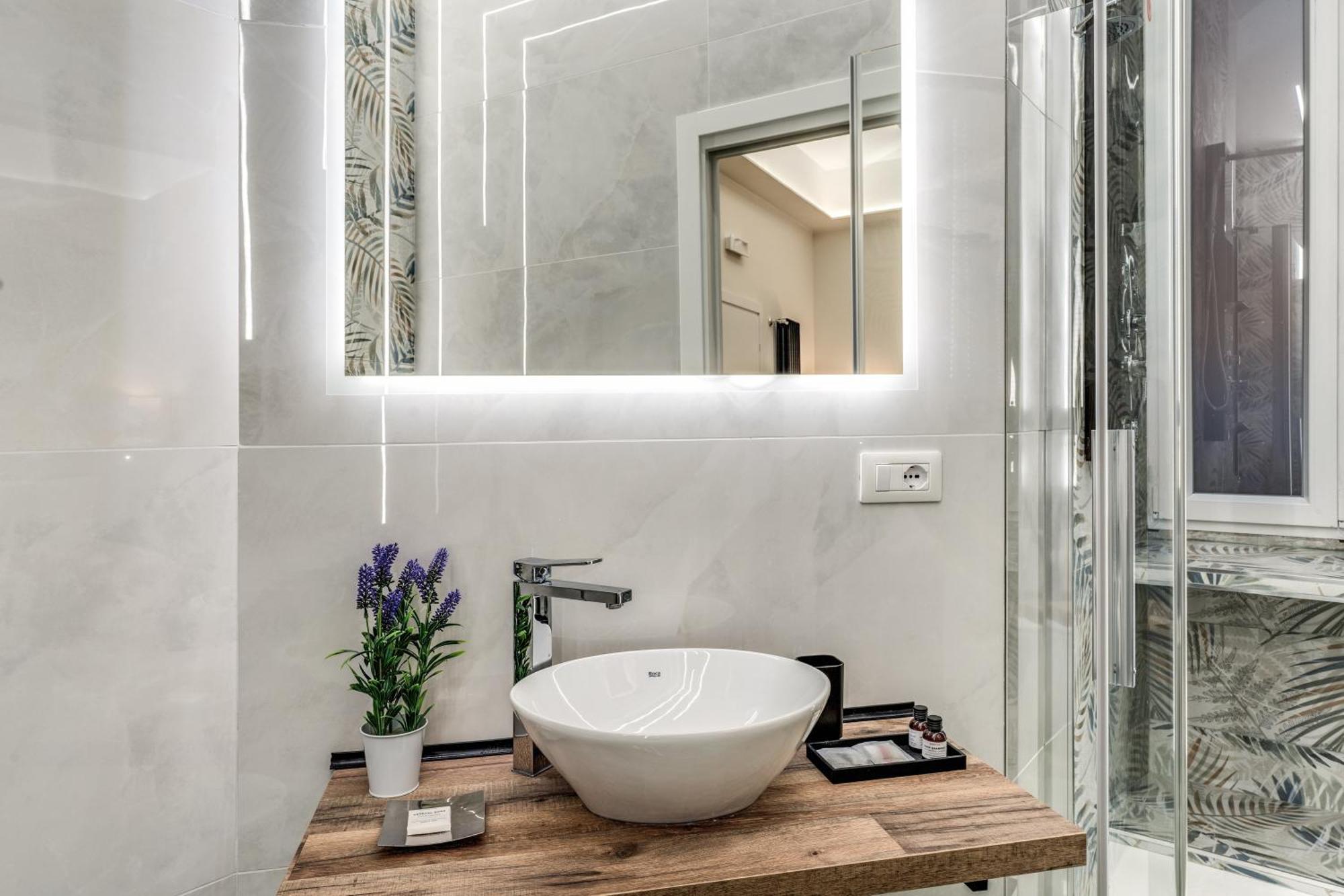 Adriana 5 Luxury Guest house Rome