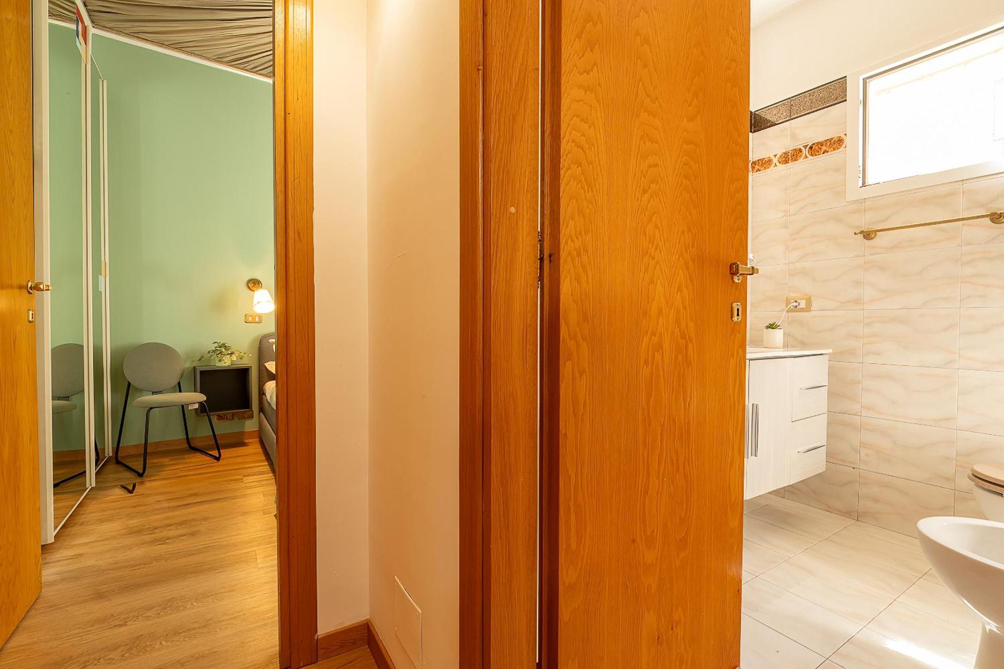 Frattina Sky Spanish Steps Apartment *
