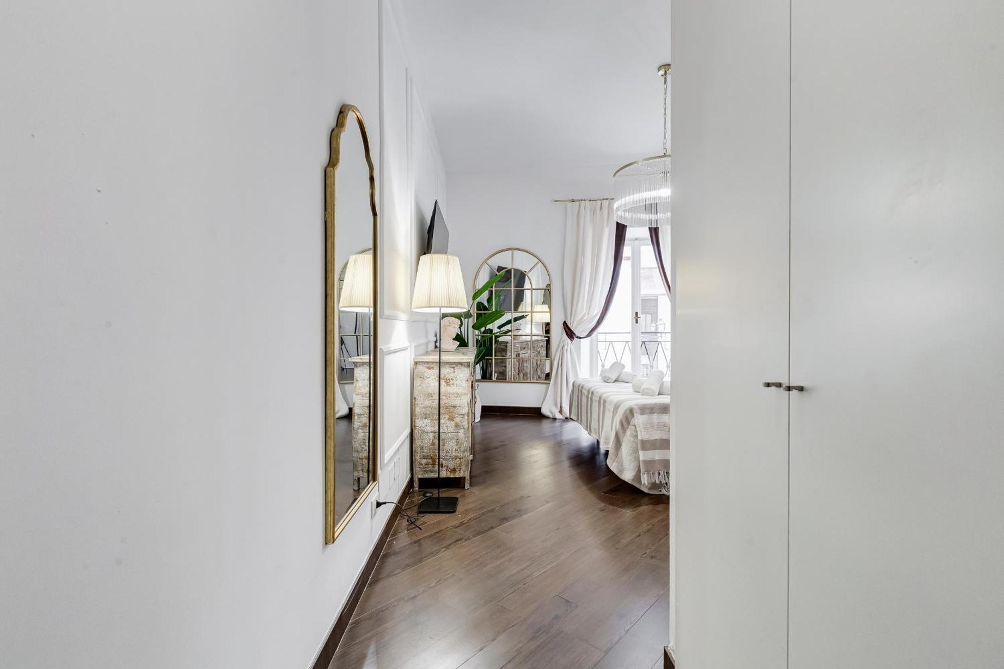 Next To Bvlgari - Romedreamhome *
