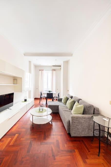 Borghese Cozy Apartment