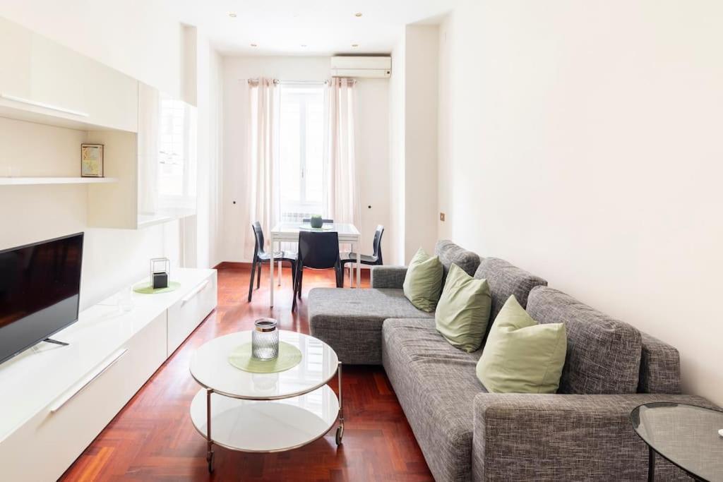 Borghese Cozy Apartment