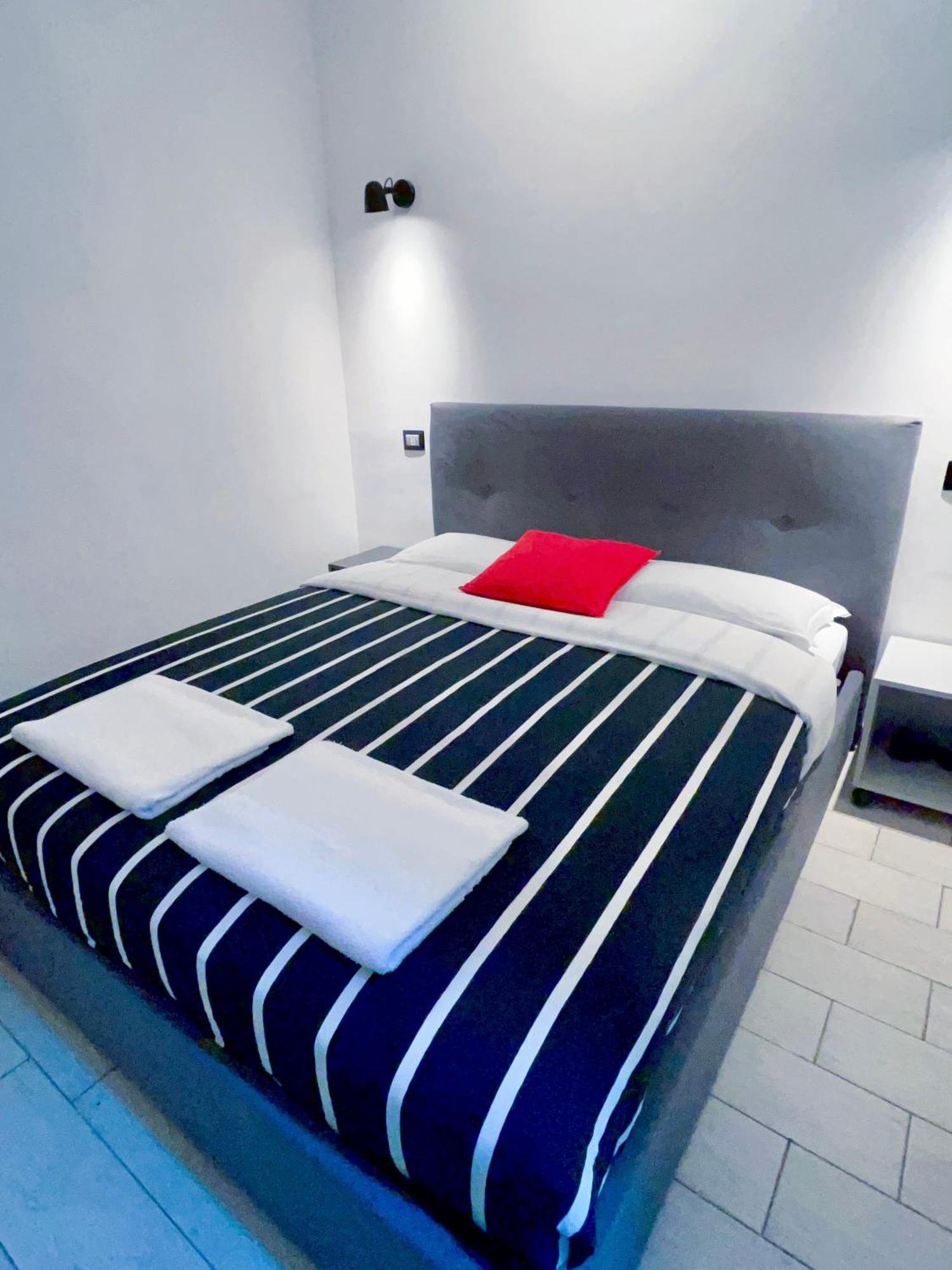 Overseas Guest house *