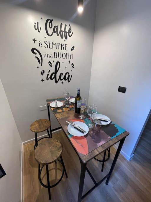 Apartment A Casa Di Amici - Delizioso A 15 Minuti Dal Cuore Di Rome