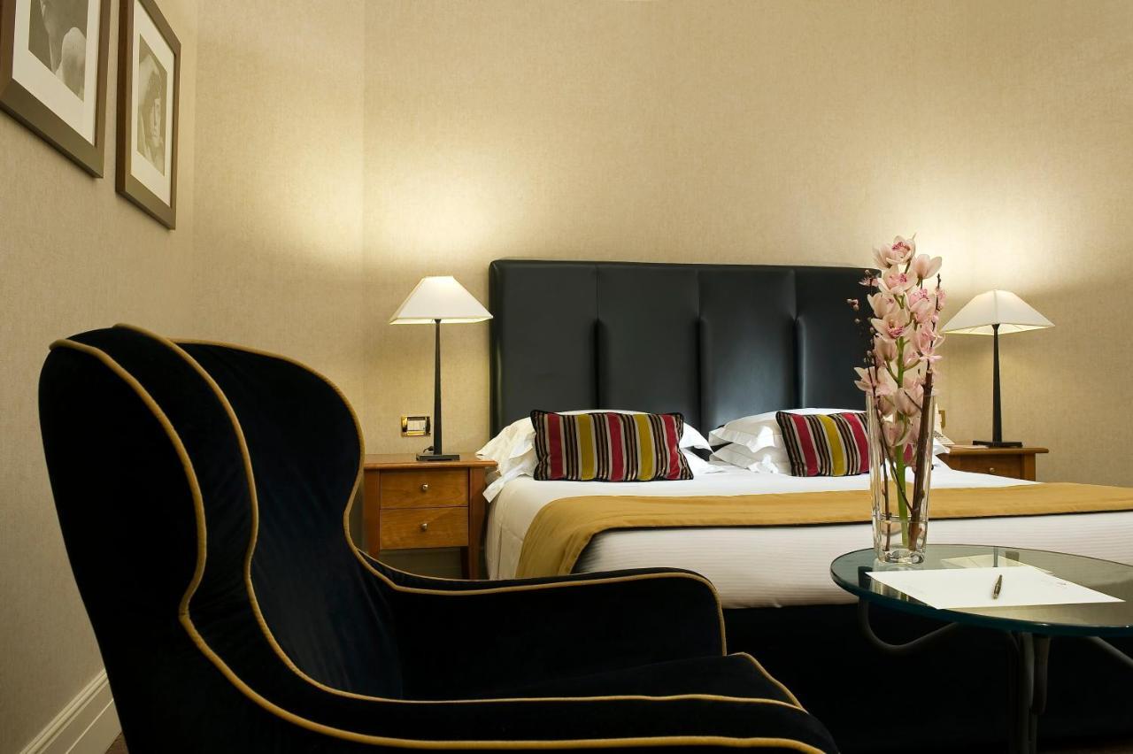 Dei Mellini Hotel 4*