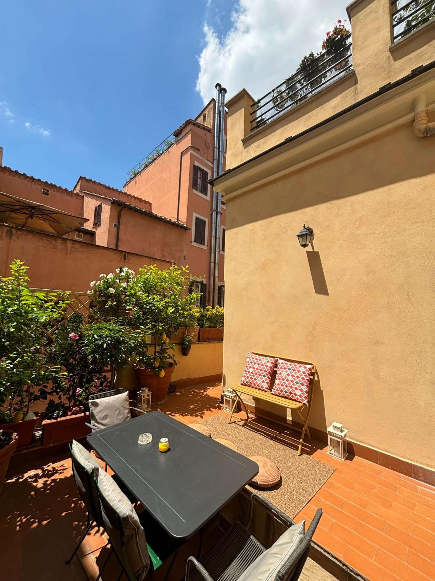 Bernini Stay, Next To Trevi Fountain Apartment Rome