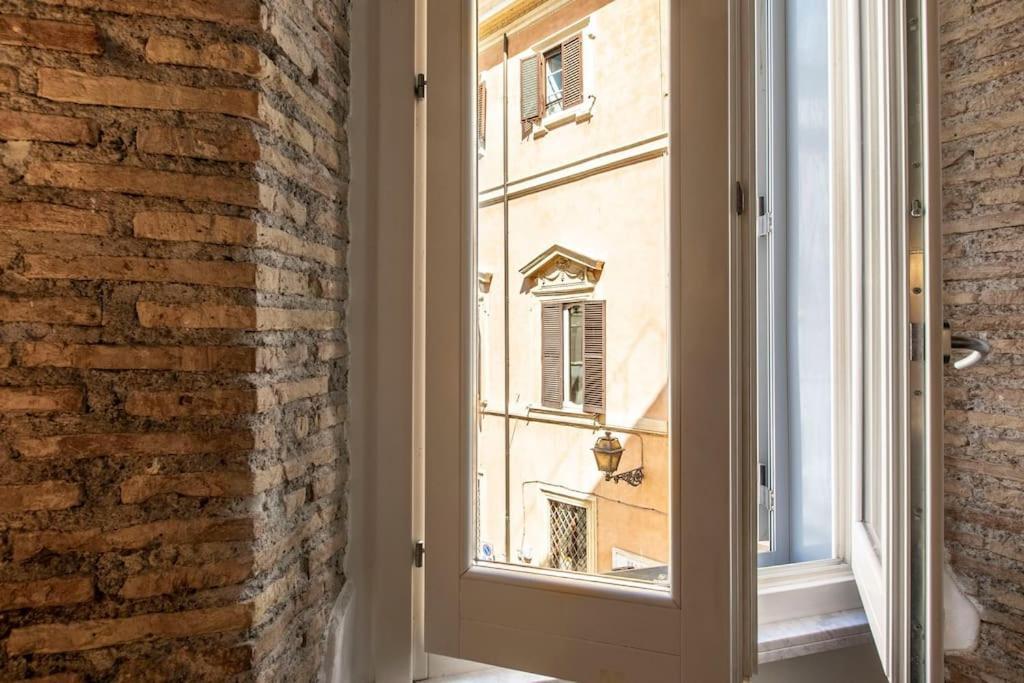 Sweetly - Italia Apartment