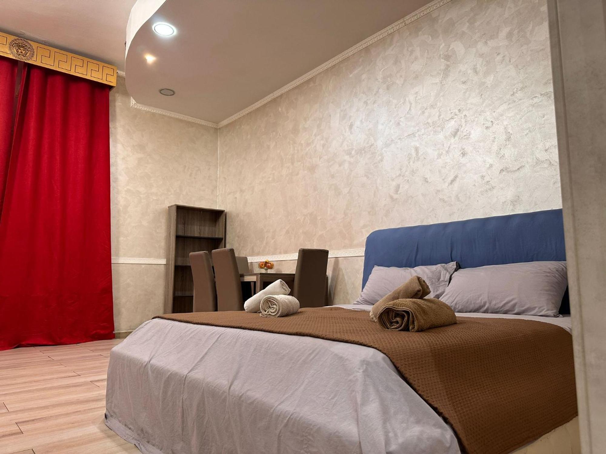 Studio Tuscolana Apartment Rome
