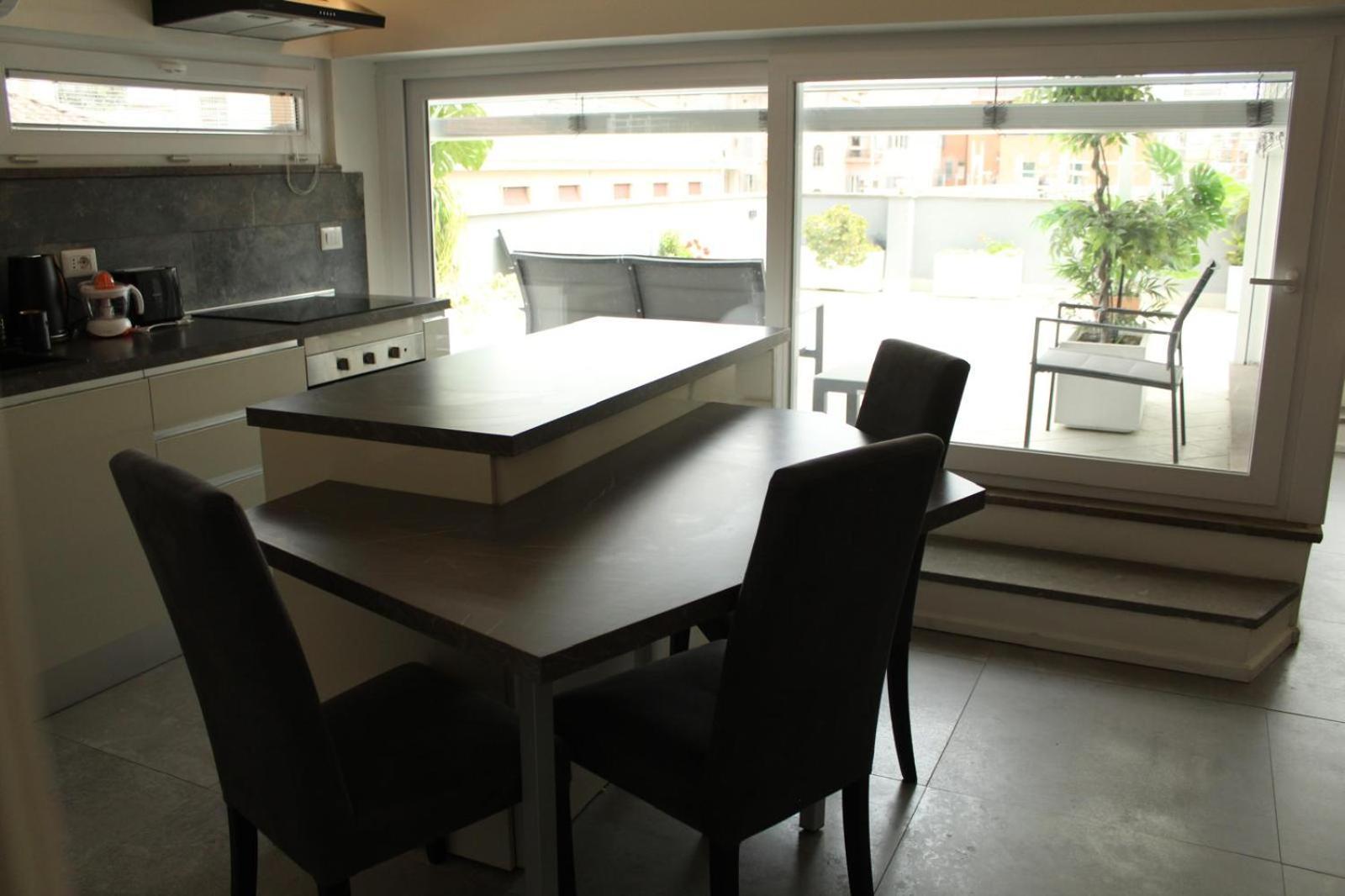 Caesars Penthouse Apartment *