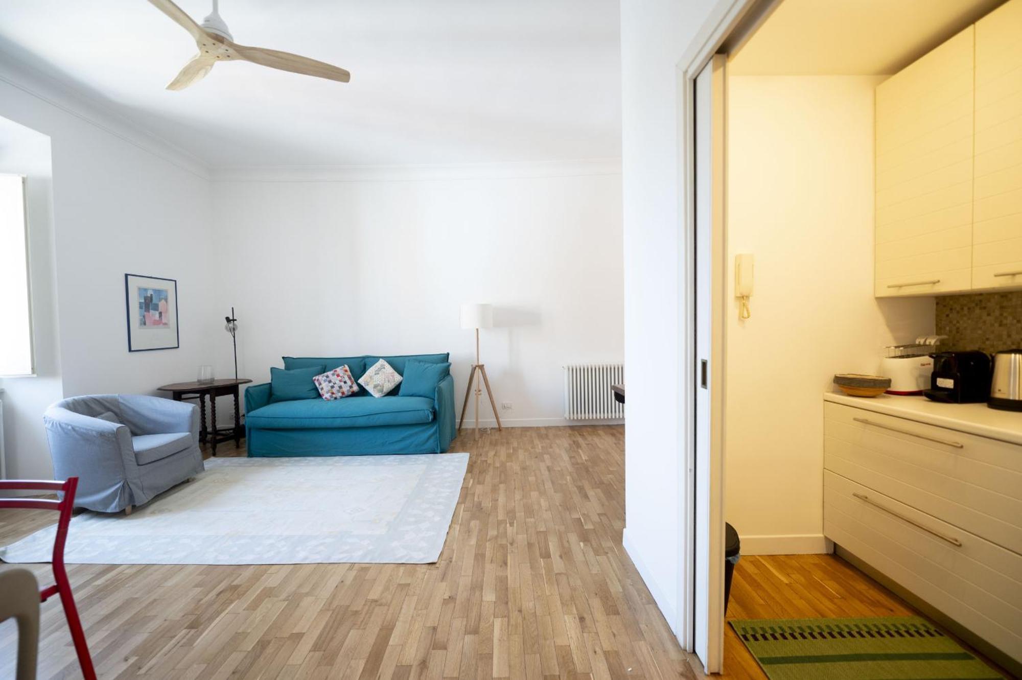 Apartment Bright And Lovely In San Lorenzo Rome