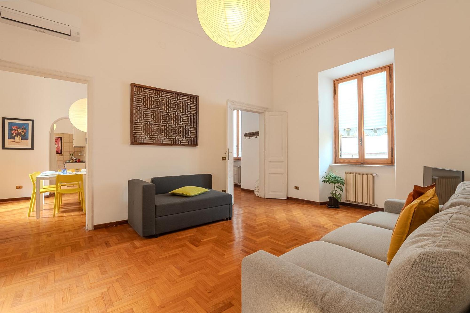Casa Lucrezio Saint Peter's