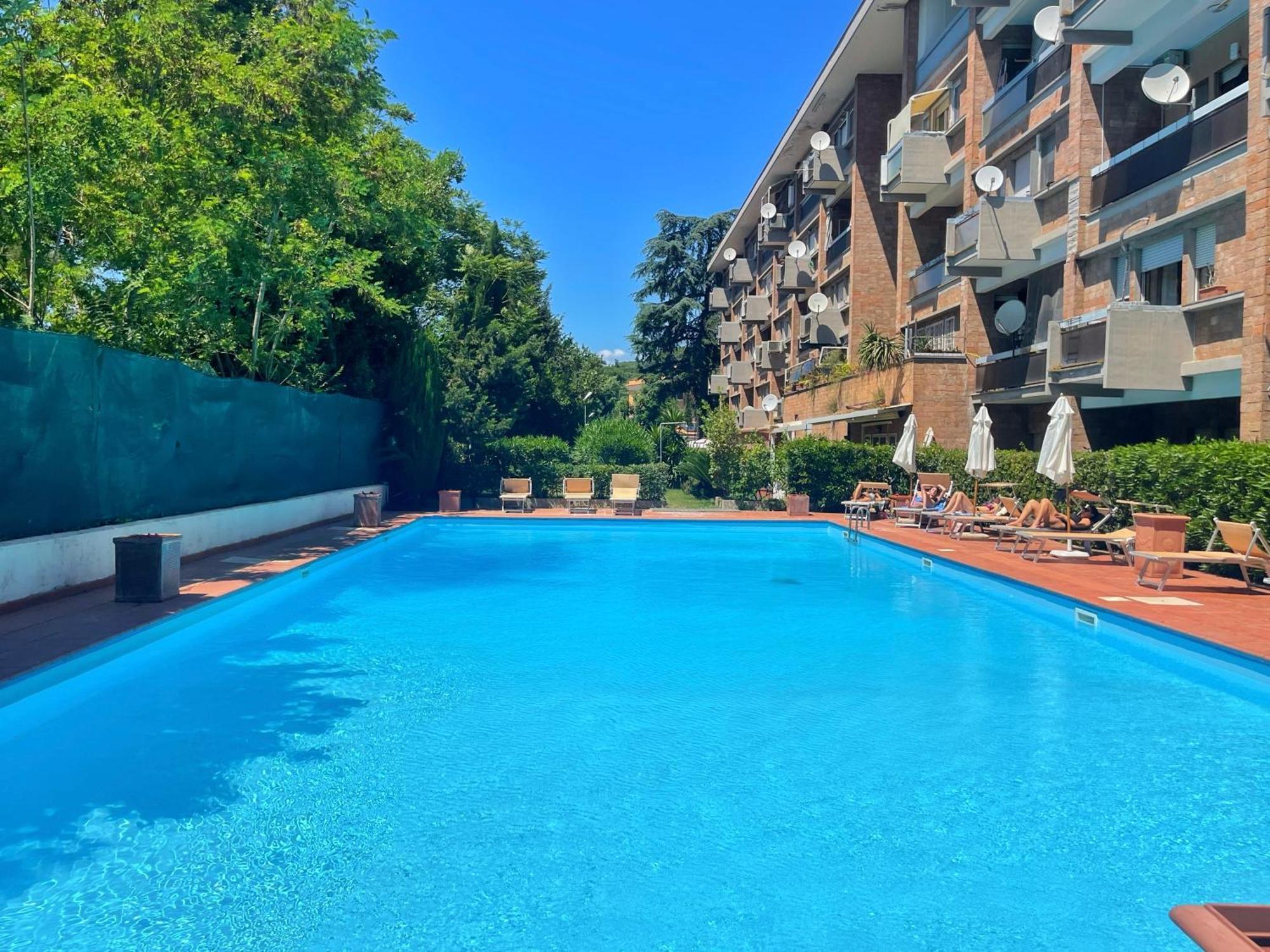 Apartment Modern 10 Min Vatican Parking&pool *