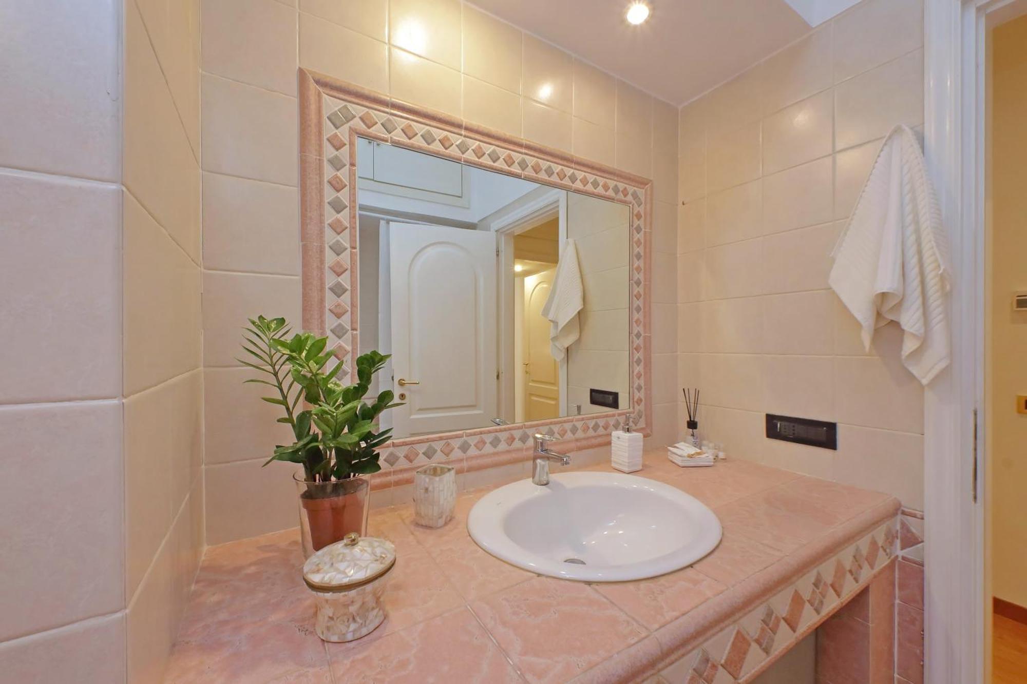 A 10 Minuti Da Fontana Di Trevi - Casa Signorile Apartment Rome