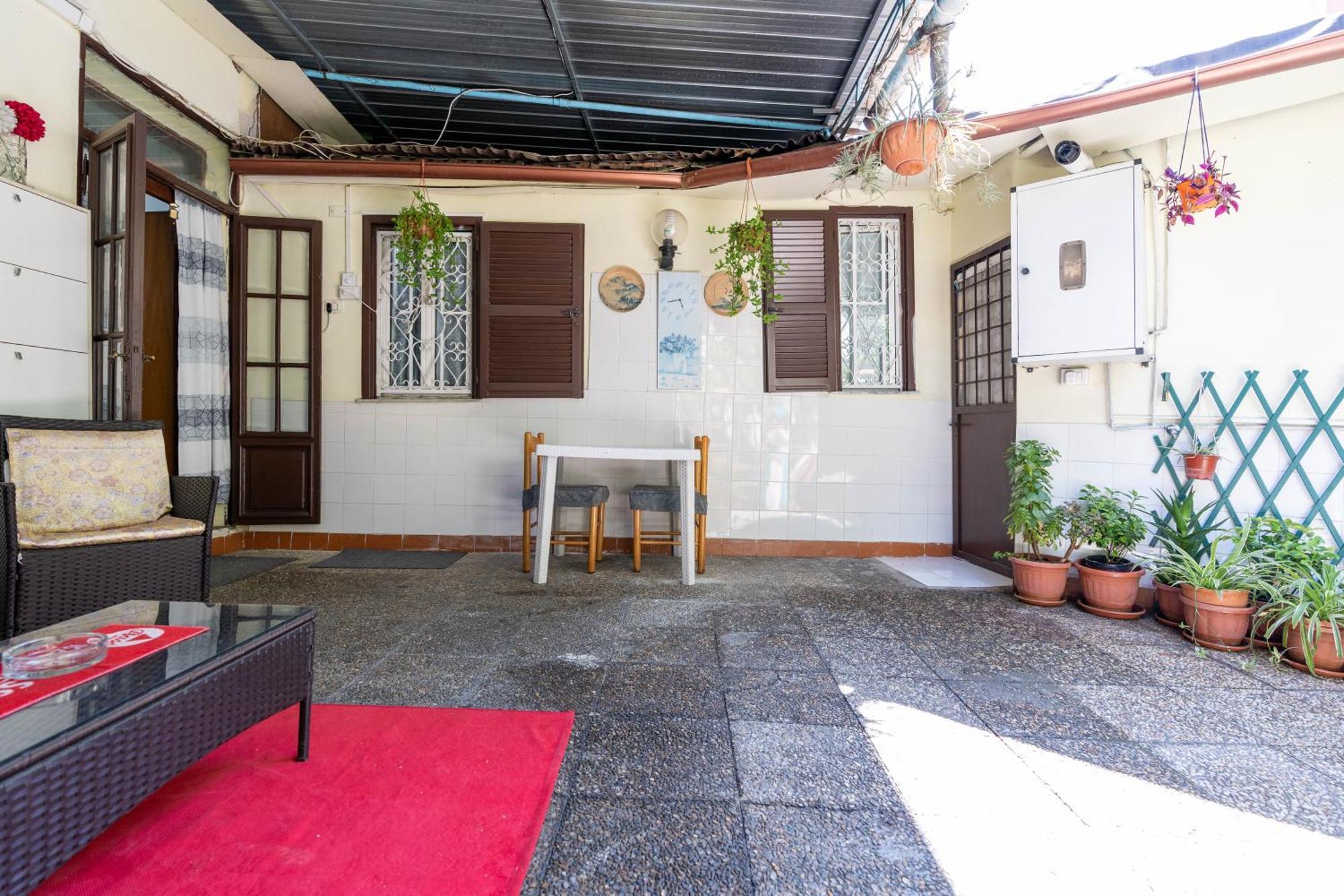 House - Free Wifi - Secret Garden Holiday home