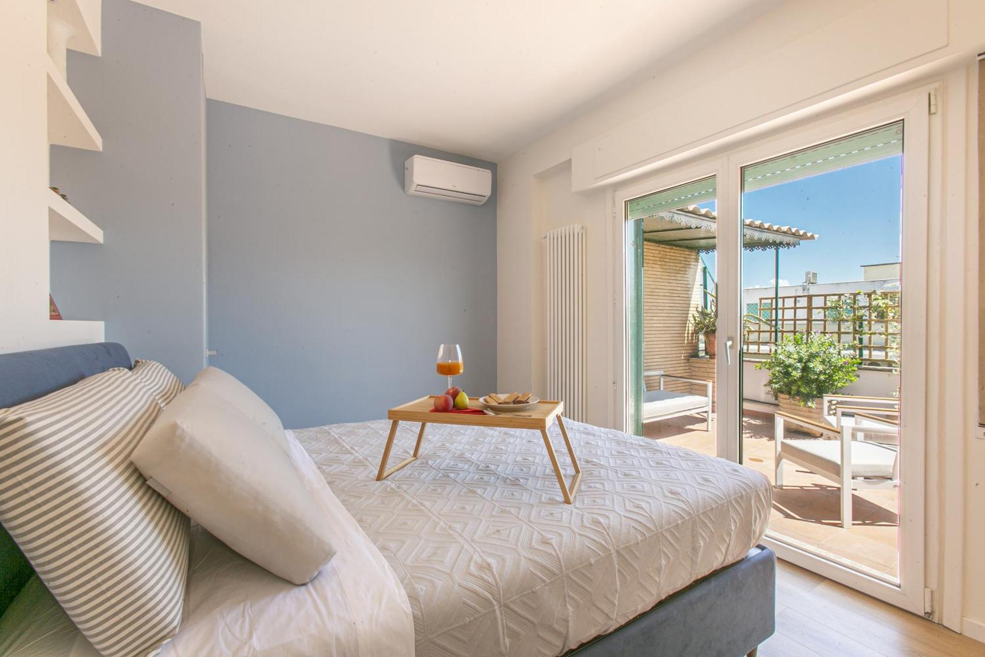 Apartment Attico Moderno Con Terrazza Vicino La Metro B *
