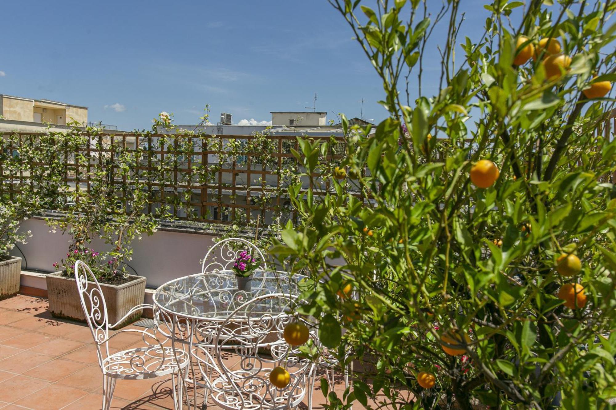 Apartment Attico Moderno Con Terrazza Vicino La Metro B Rome