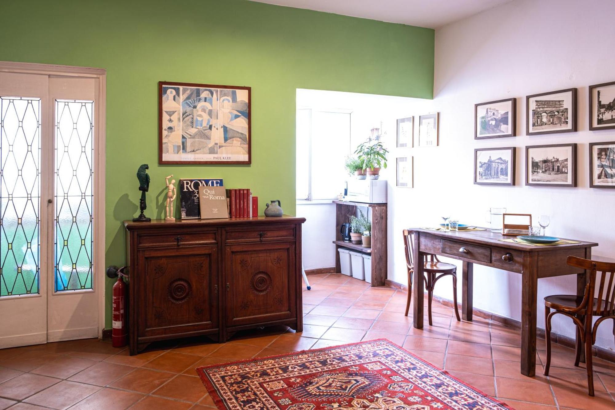 Apartment La Casa Di G - A Pochi Passi Dal Colosseo! - Affascinante E Confortevole Oasi Nel Quartiere Monti Rome