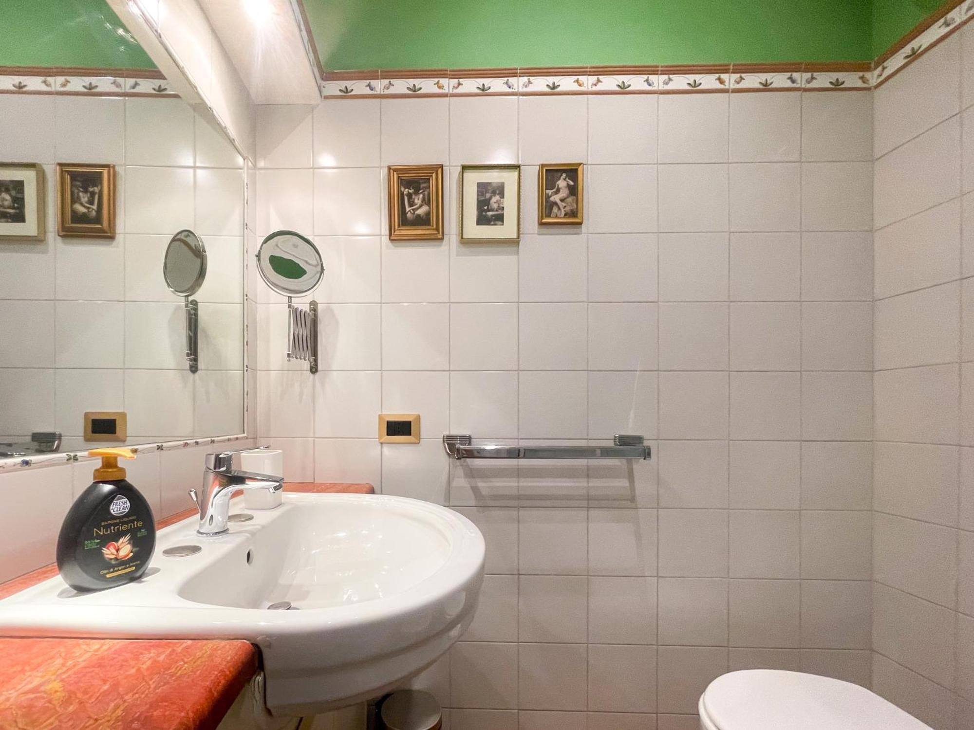 La Casa Di G - A Pochi Passi Dal Colosseo! - Affascinante E Confortevole Oasi Nel Quartiere Monti * Roma