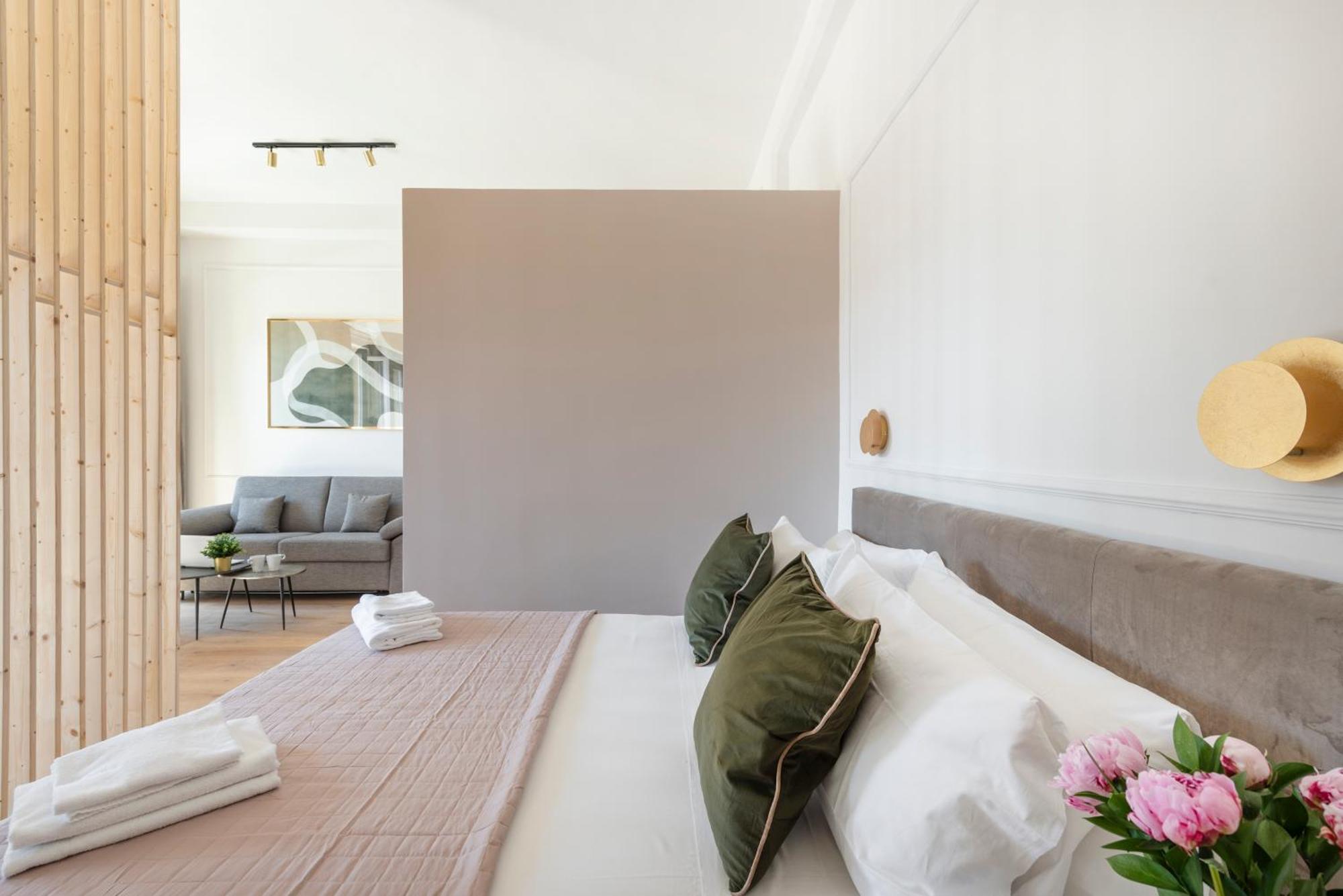 White Flat 60 -san Lorenzo- Roma