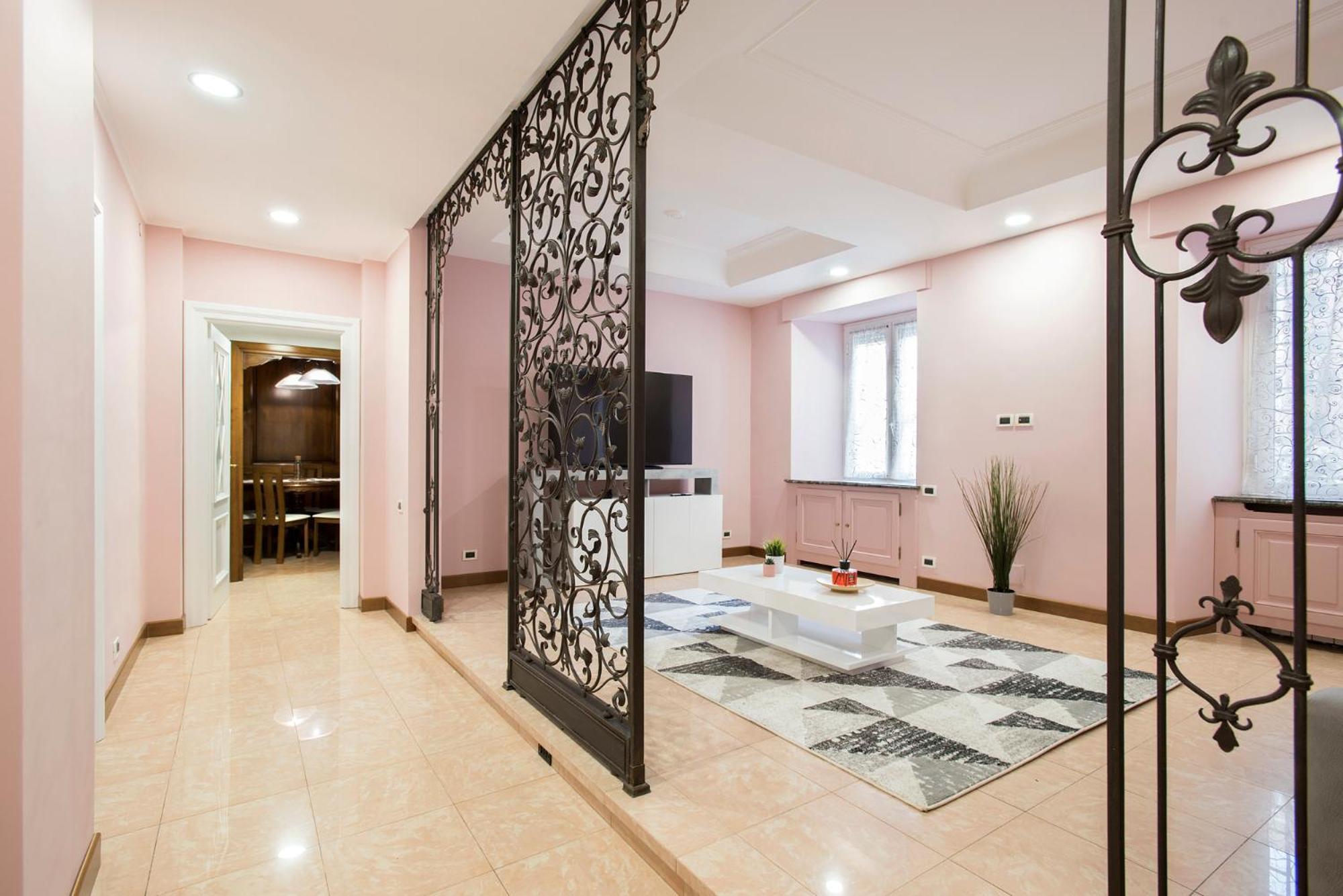 Apartment Appia Luxe - A Poche Fermate Del Centro