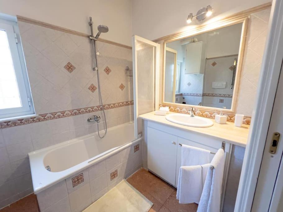 Apartment Santa Giovanna Elisabetta Rome