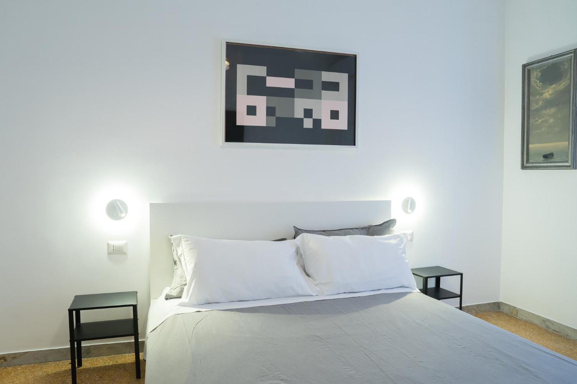Vaticanella 2 Bedroom Apartment Rome