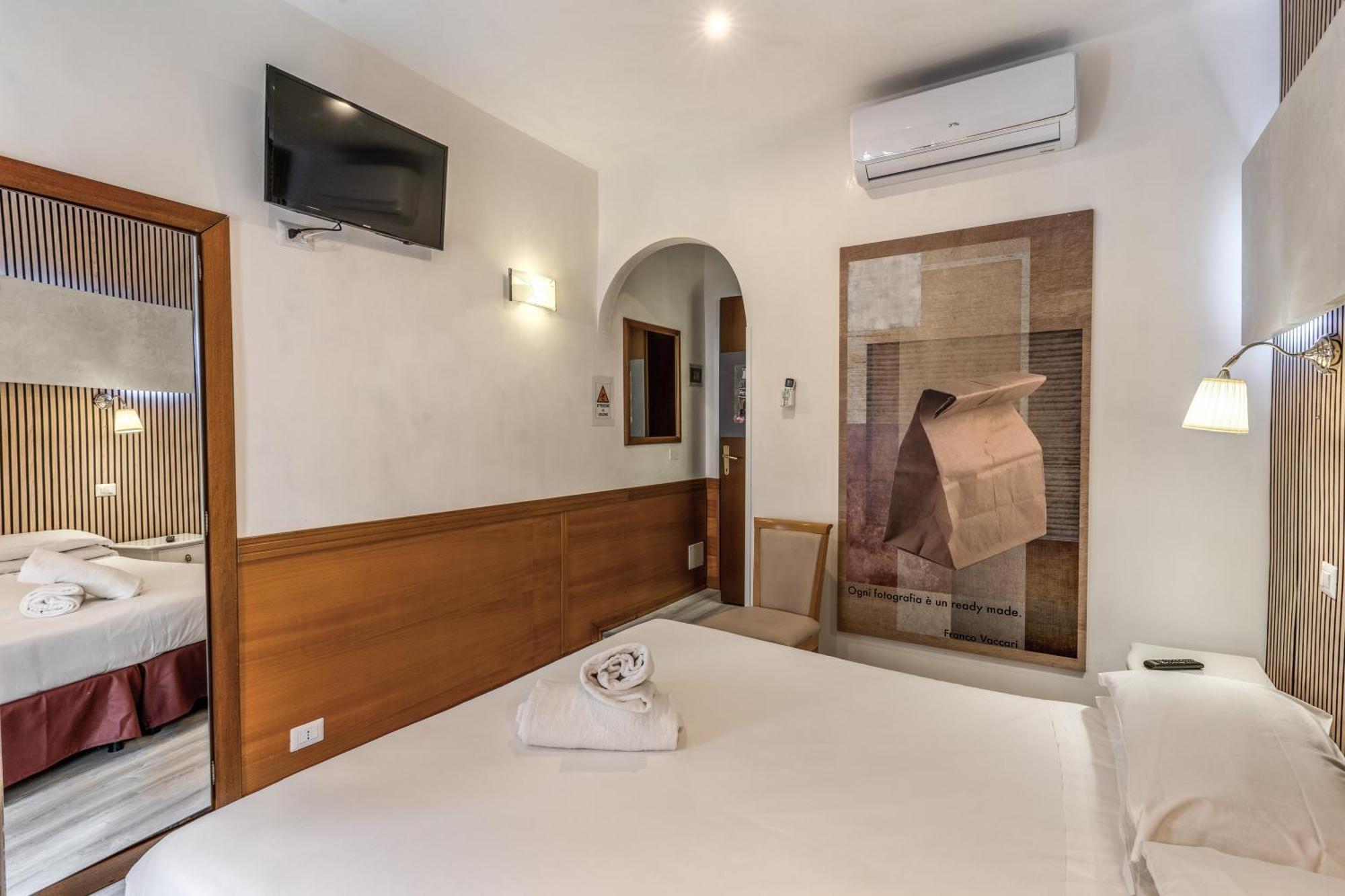 Santa Prassede Hotel