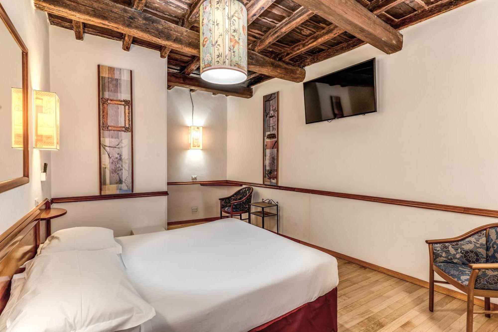 Santa Prassede Hotel Rome