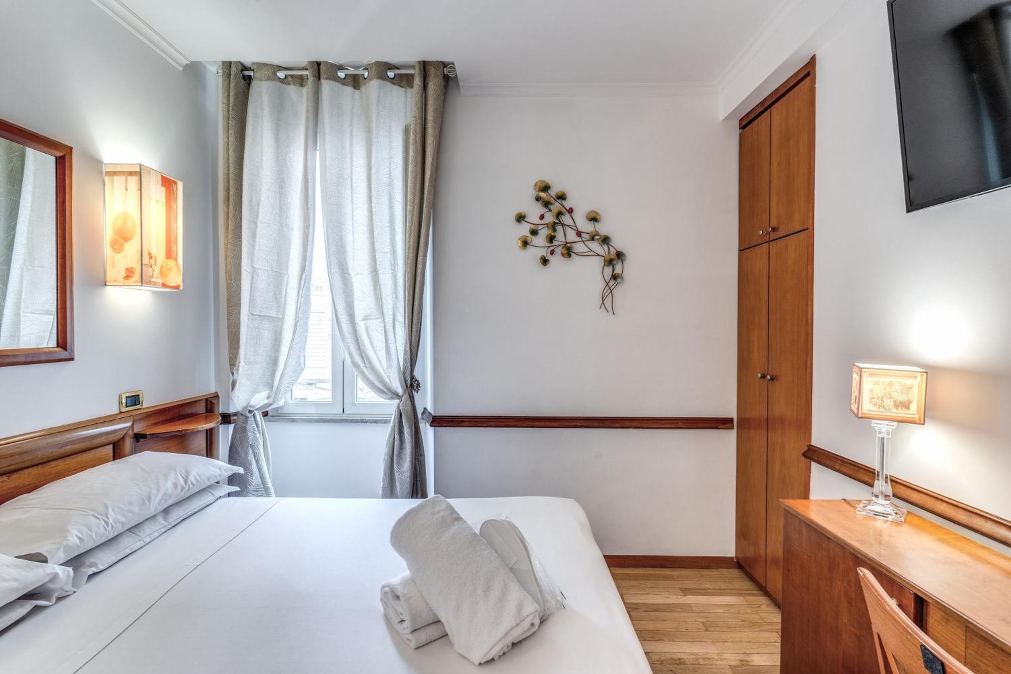 Santa Prassede Hotel Rome